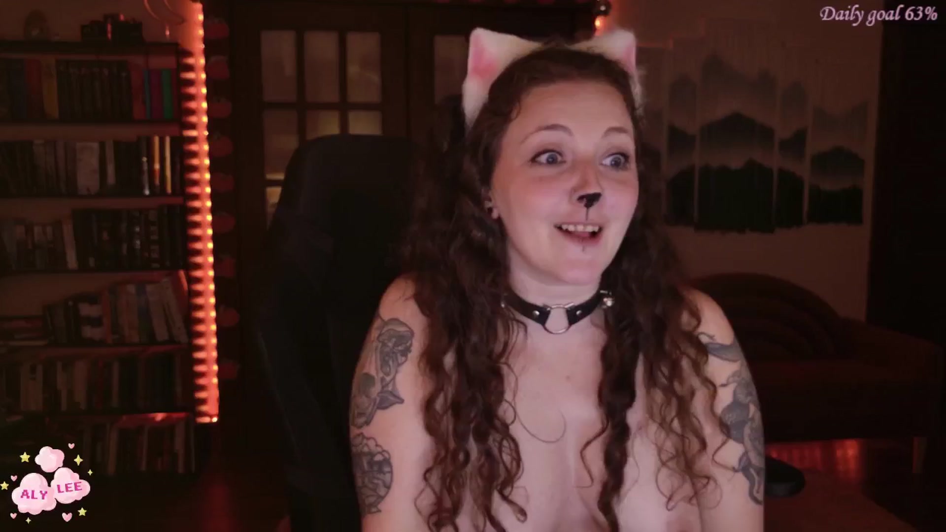 Gallery image thumbnail from AlyLee_'s myfreecams stream on, 10/04/2025, 22:47 image 15 of 20