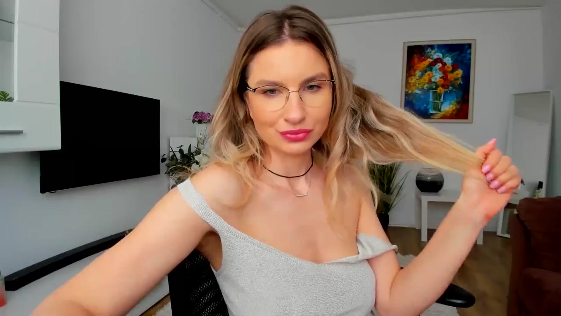 Gallery image thumbnail from AlyMiss's myfreecams stream on, 05/07/2025, 12:27 image 3 of 20