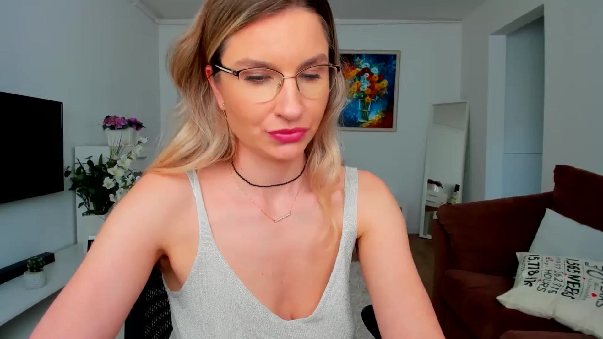 Gallery image thumbnail from AlyMiss's myfreecams stream on, 05/07/2025, 12:27 image 20 of 20