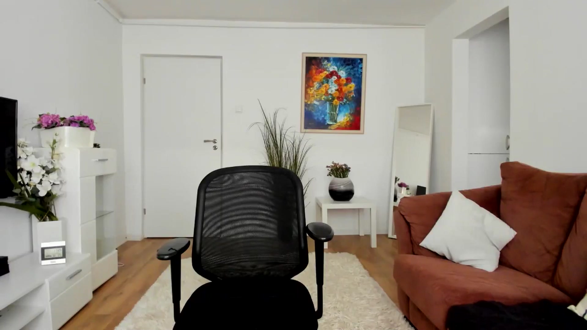 Gallery image thumbnail from AlyMiss's myfreecams stream on, 06/09/2025, 13:24 image 16 of 20