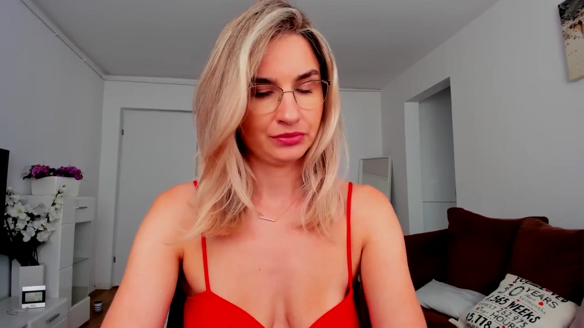 Gallery image thumbnail from AlyMiss's myfreecams stream on, 06/30/2025, 13:59 image 13 of 20