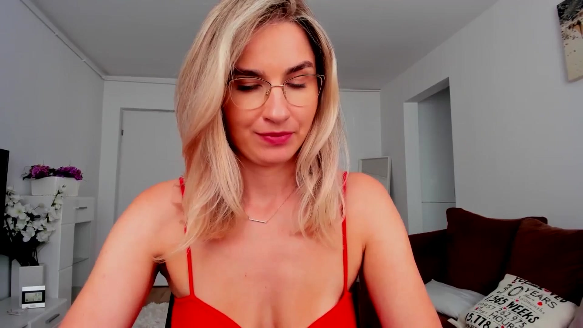 Gallery image thumbnail from AlyMiss's myfreecams stream on, 06/30/2025, 13:59 image 12 of 20