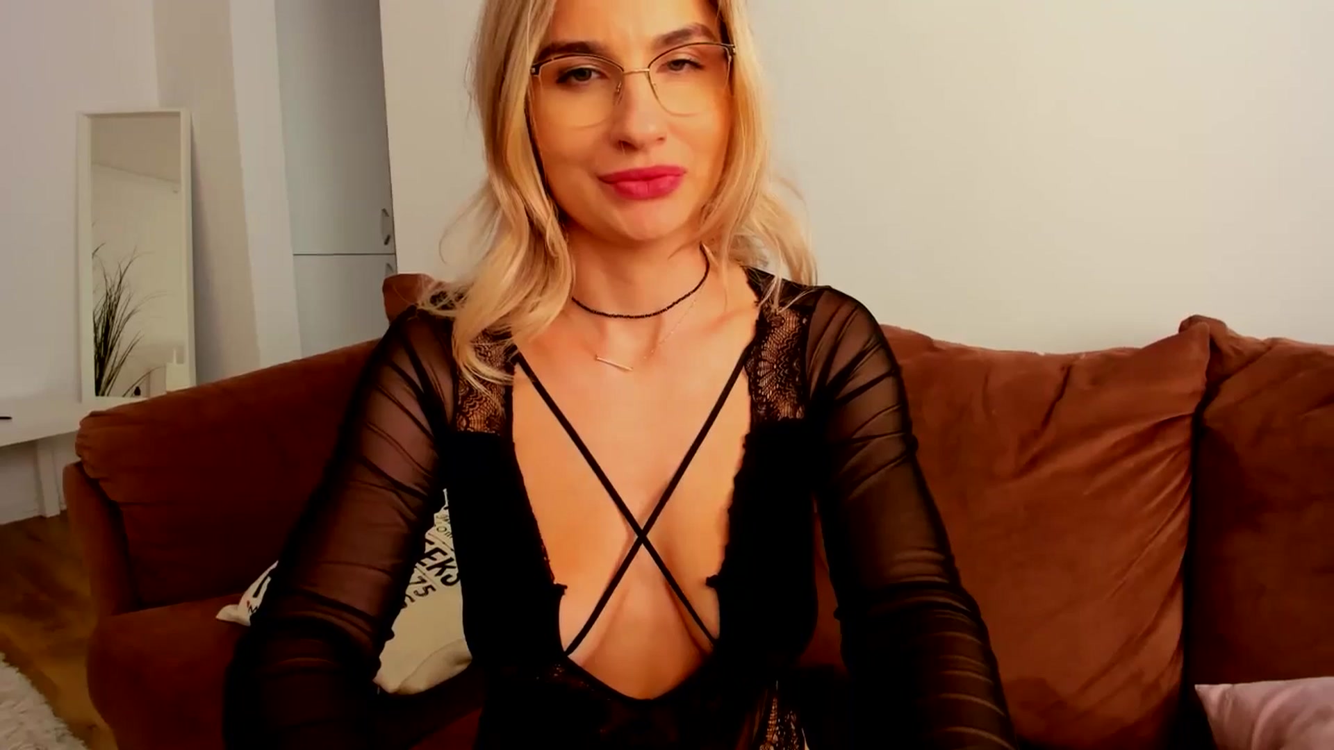 Gallery image thumbnail from AlyMiss's myfreecams stream on, 07/02/2025, 13:08 image 19 of 20