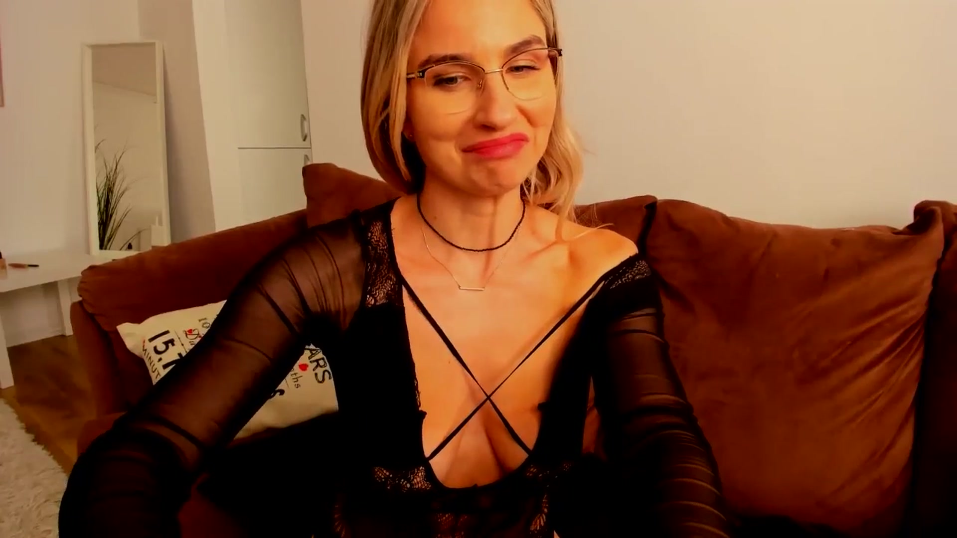 Gallery image thumbnail from AlyMiss's myfreecams stream on, 07/02/2025, 16:34 image 12 of 20