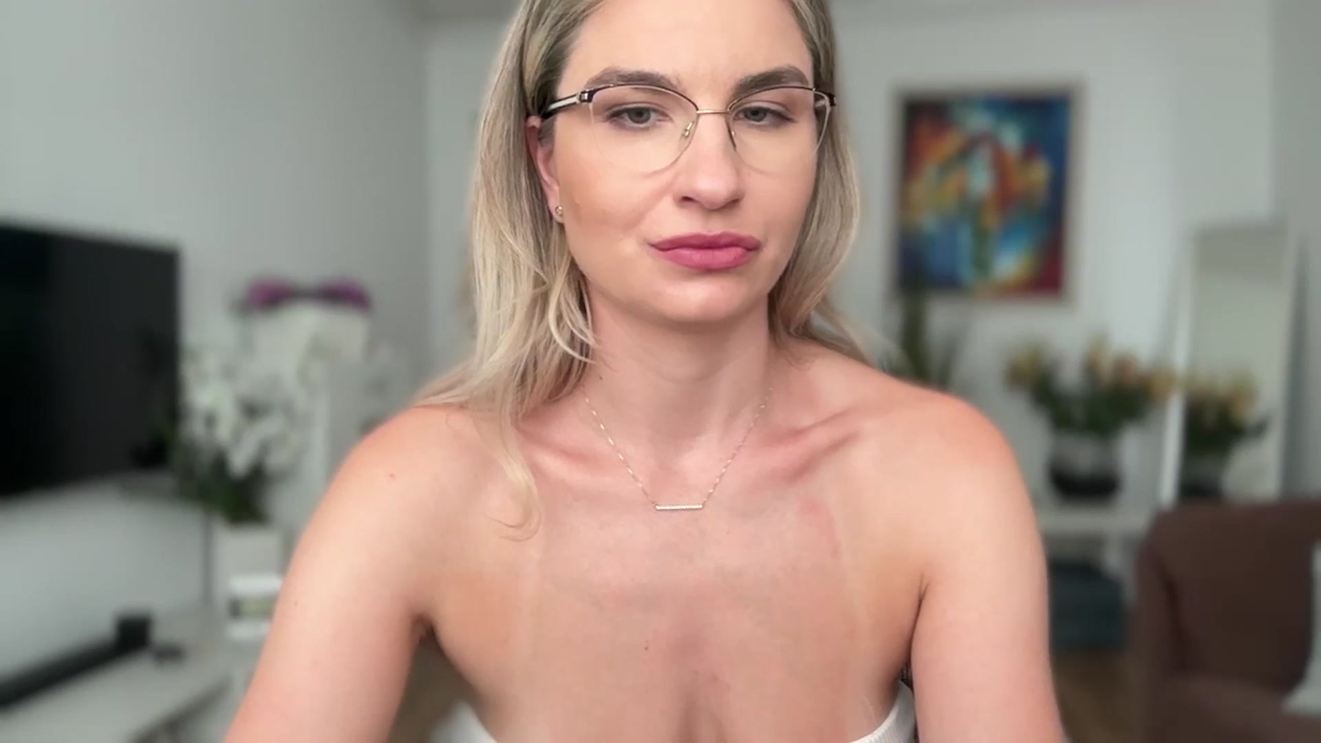 Gallery image thumbnail from AlyMiss's myfreecams stream on, 07/15/2025, 09:13 image 10 of 20