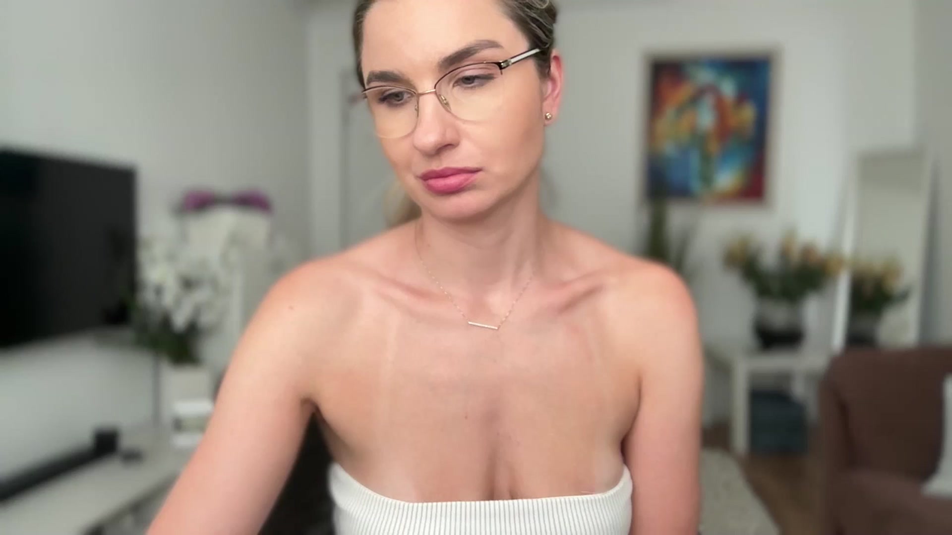 Gallery image thumbnail from AlyMiss's myfreecams stream on, 07/15/2025, 11:53 image 1 of 20
