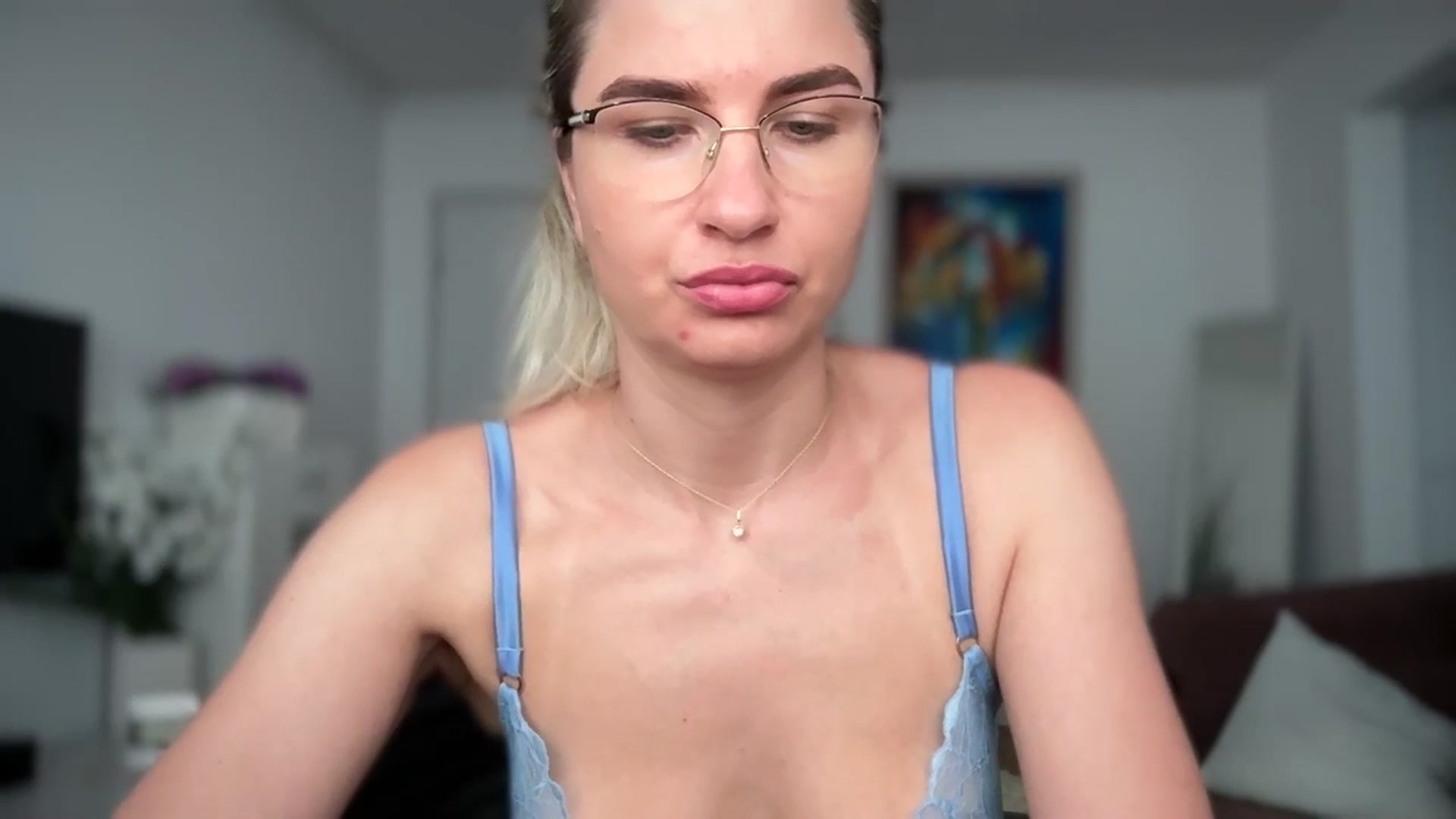 Gallery image thumbnail from AlyMiss's myfreecams stream on, 07/17/2025, 13:42 image 8 of 20