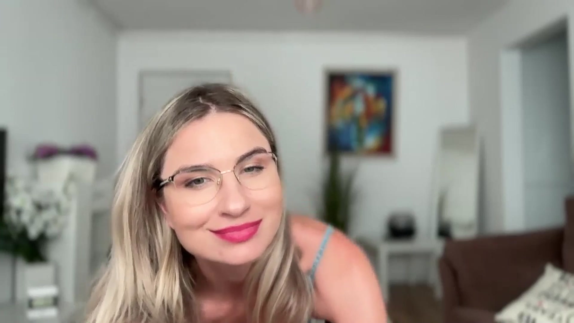 Gallery image thumbnail from AlyMiss's myfreecams stream on, 07/23/2025, 13:54 image 15 of 20