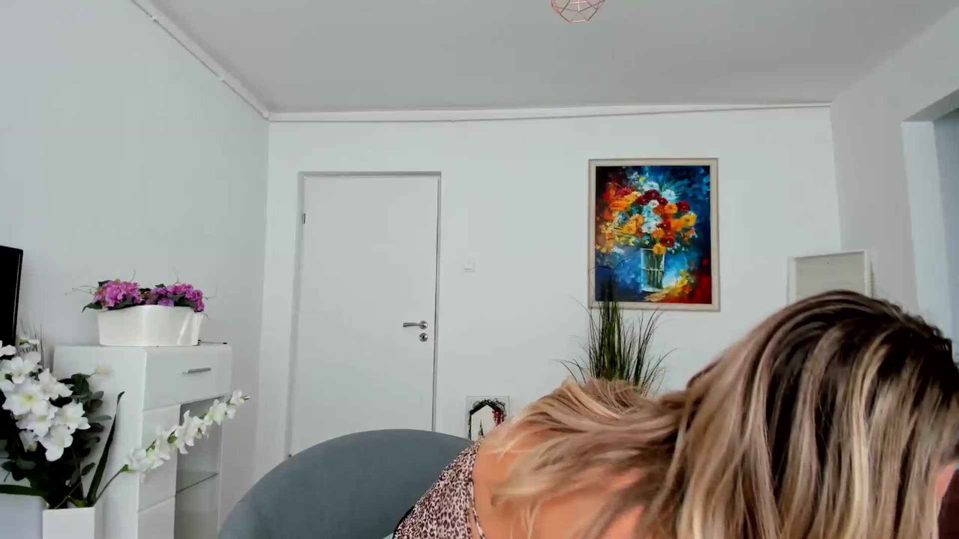 Gallery image thumbnail from AlyMiss's myfreecams stream on, 08/14/2025, 13:25 image 8 of 20