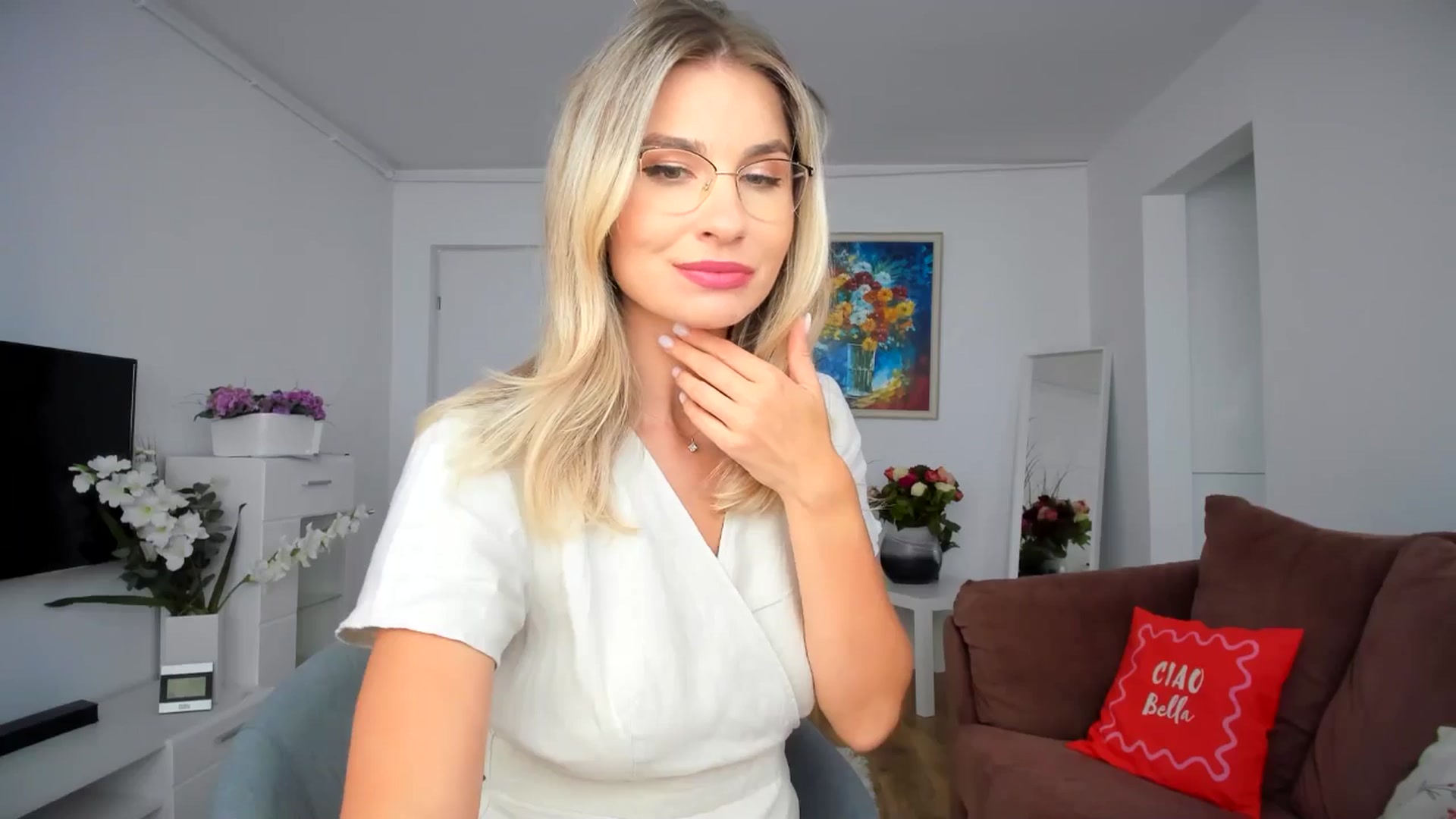 Gallery image thumbnail from AlyMiss's myfreecams stream on, 09/04/2025, 10:55 image 6 of 20
