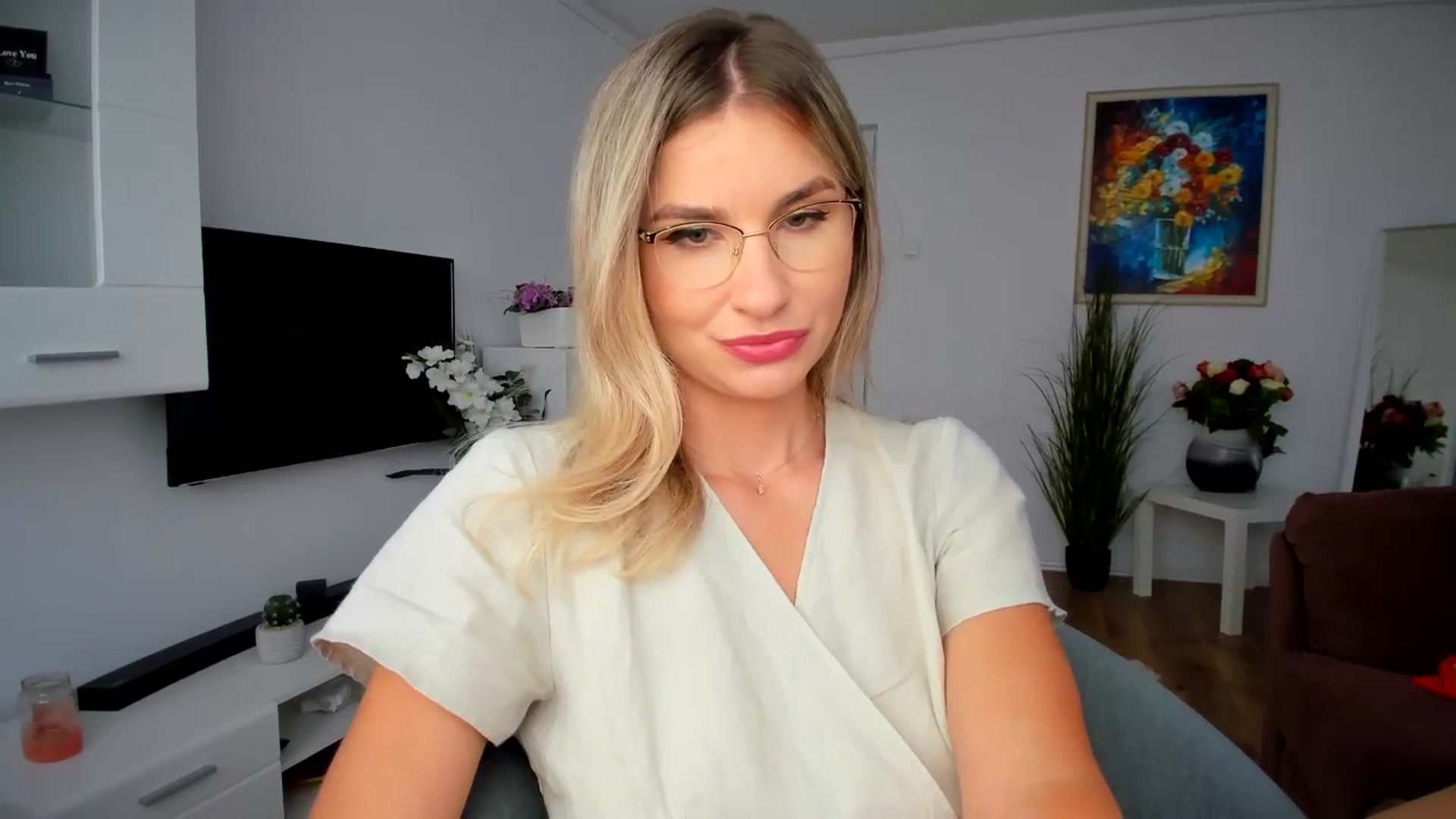 Gallery image thumbnail from AlyMiss's myfreecams stream on, 09/04/2025, 11:39 image 3 of 20
