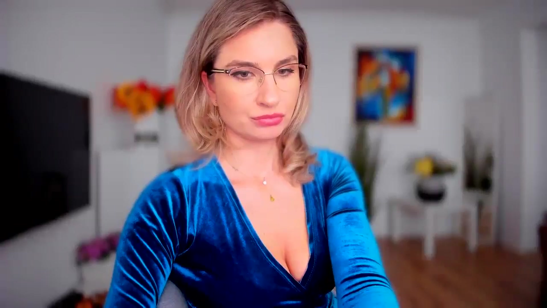Gallery image thumbnail from AlyMiss's myfreecams stream on, 10/02/2025, 12:05 image 17 of 20