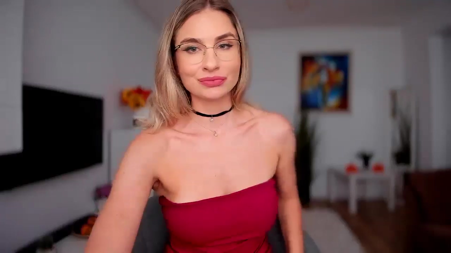Gallery image thumbnail from AlyMiss's myfreecams stream on, 10/16/2025, 13:56 image 15 of 20