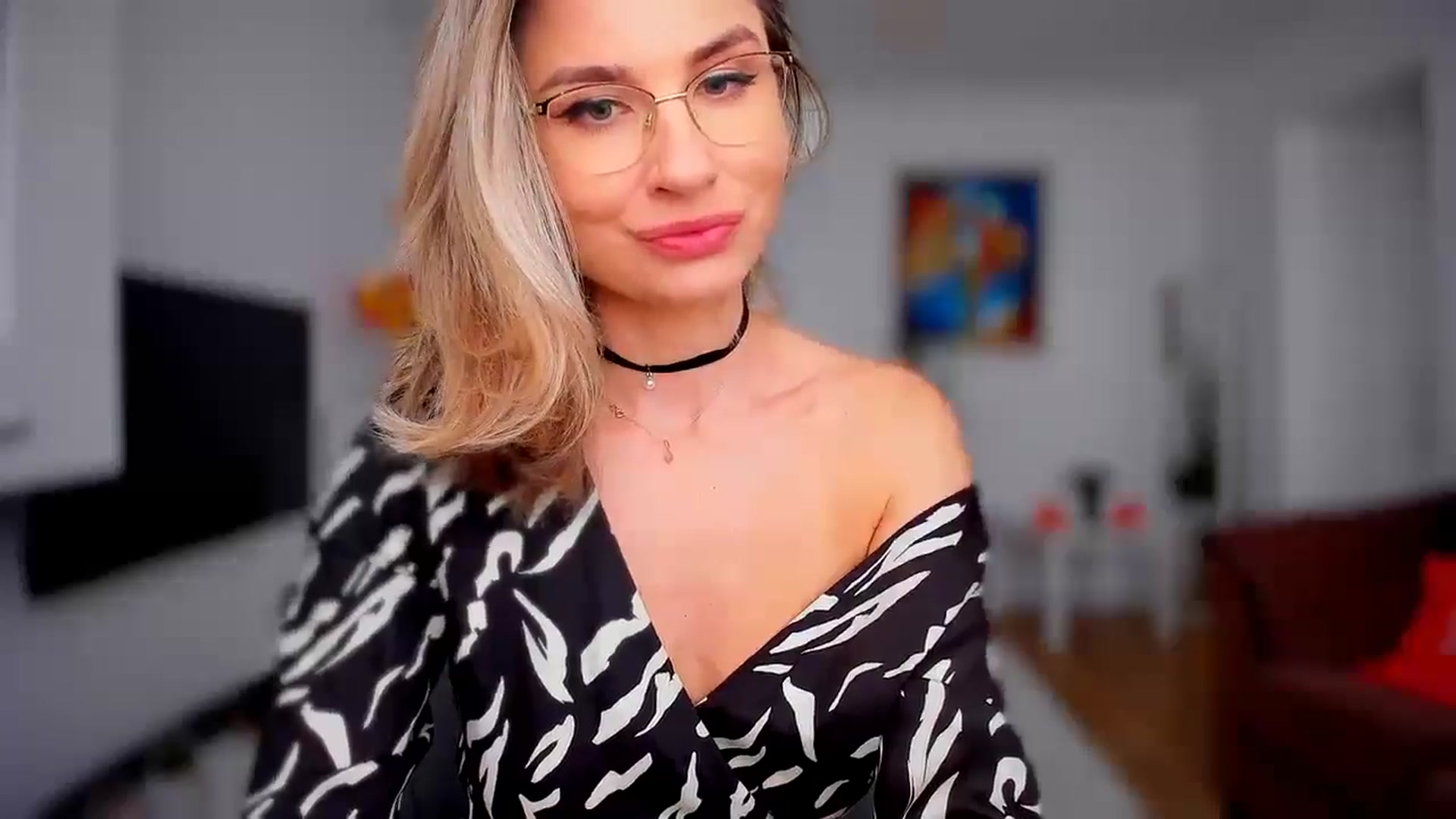 Gallery image thumbnail from AlyMiss's myfreecams stream on, 10/20/2025, 09:46 image 4 of 20