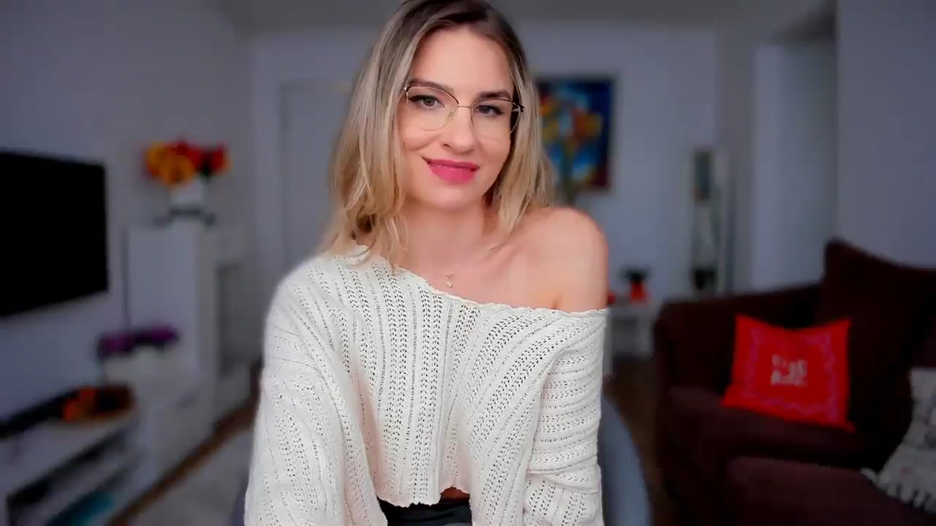 Gallery image thumbnail from AlyMiss's myfreecams stream on, 10/29/2025, 10:26 image 10 of 20