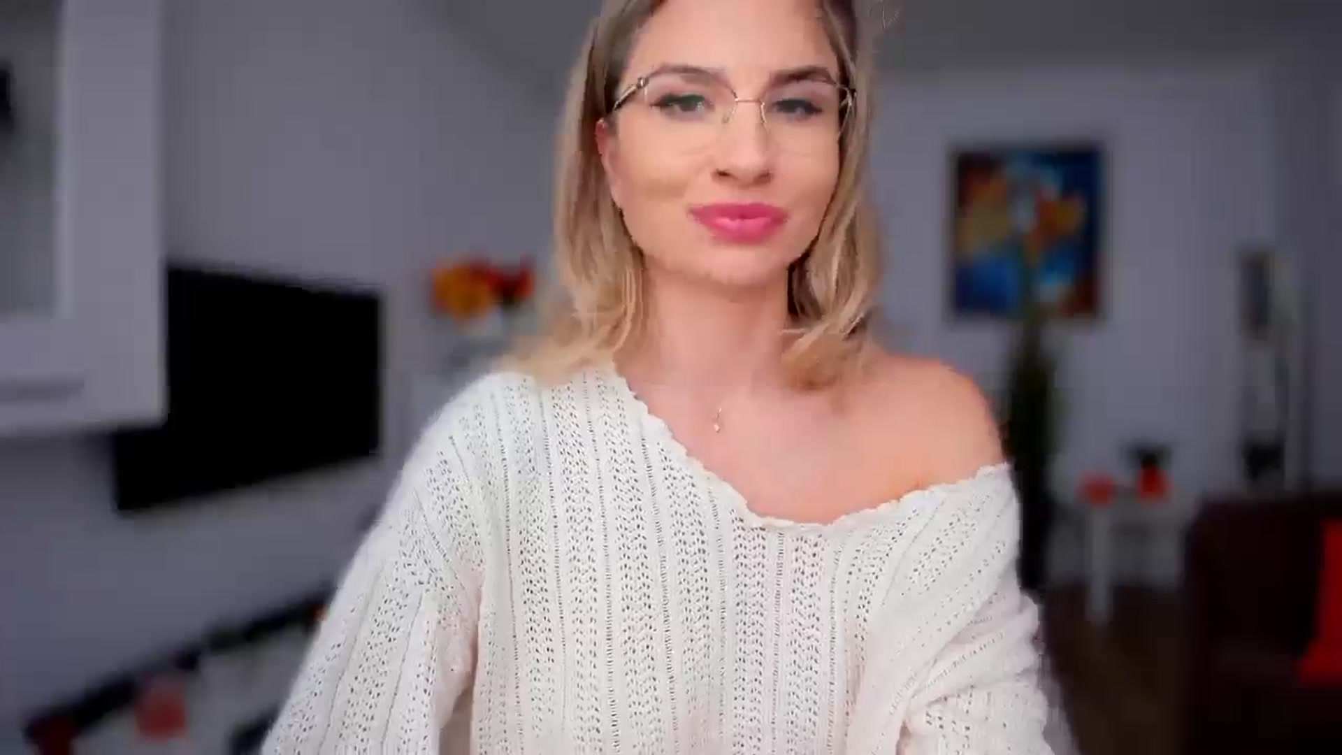Gallery image thumbnail from AlyMiss's myfreecams stream on, 10/29/2025, 10:26 image 5 of 20