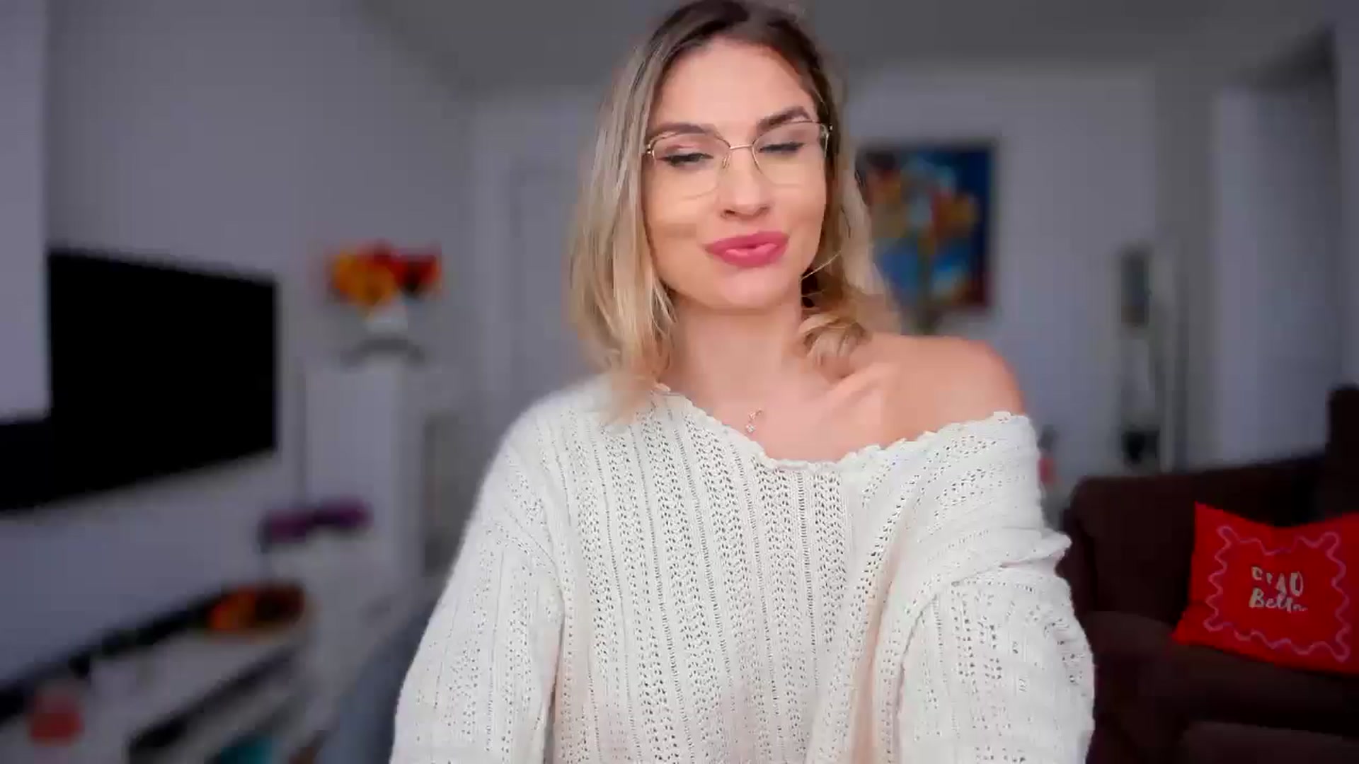 Gallery image thumbnail from AlyMiss's myfreecams stream on, 10/29/2025, 10:26 image 6 of 20