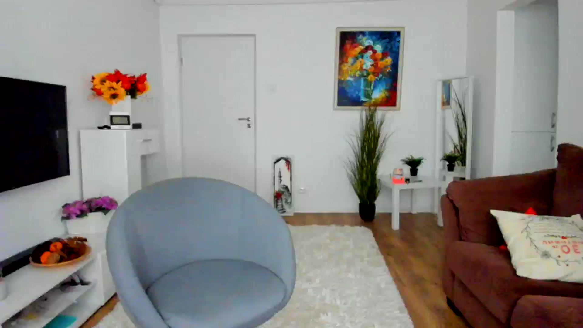 Gallery image thumbnail from AlyMiss's myfreecams stream on, 11/04/2025, 14:36 image 10 of 20