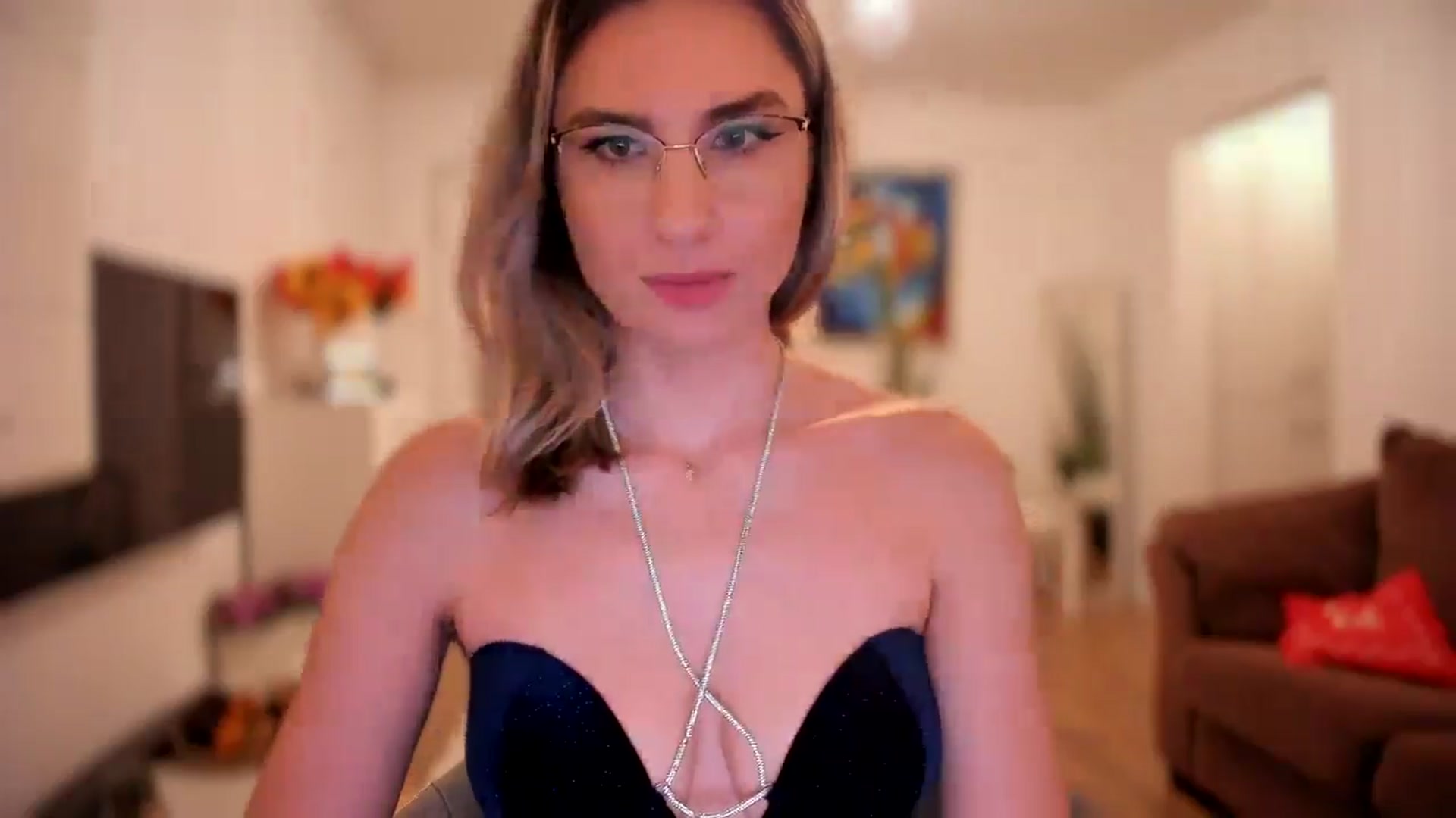 Gallery image thumbnail from AlyMiss's myfreecams stream on, 11/06/2025, 16:42 image 5 of 20