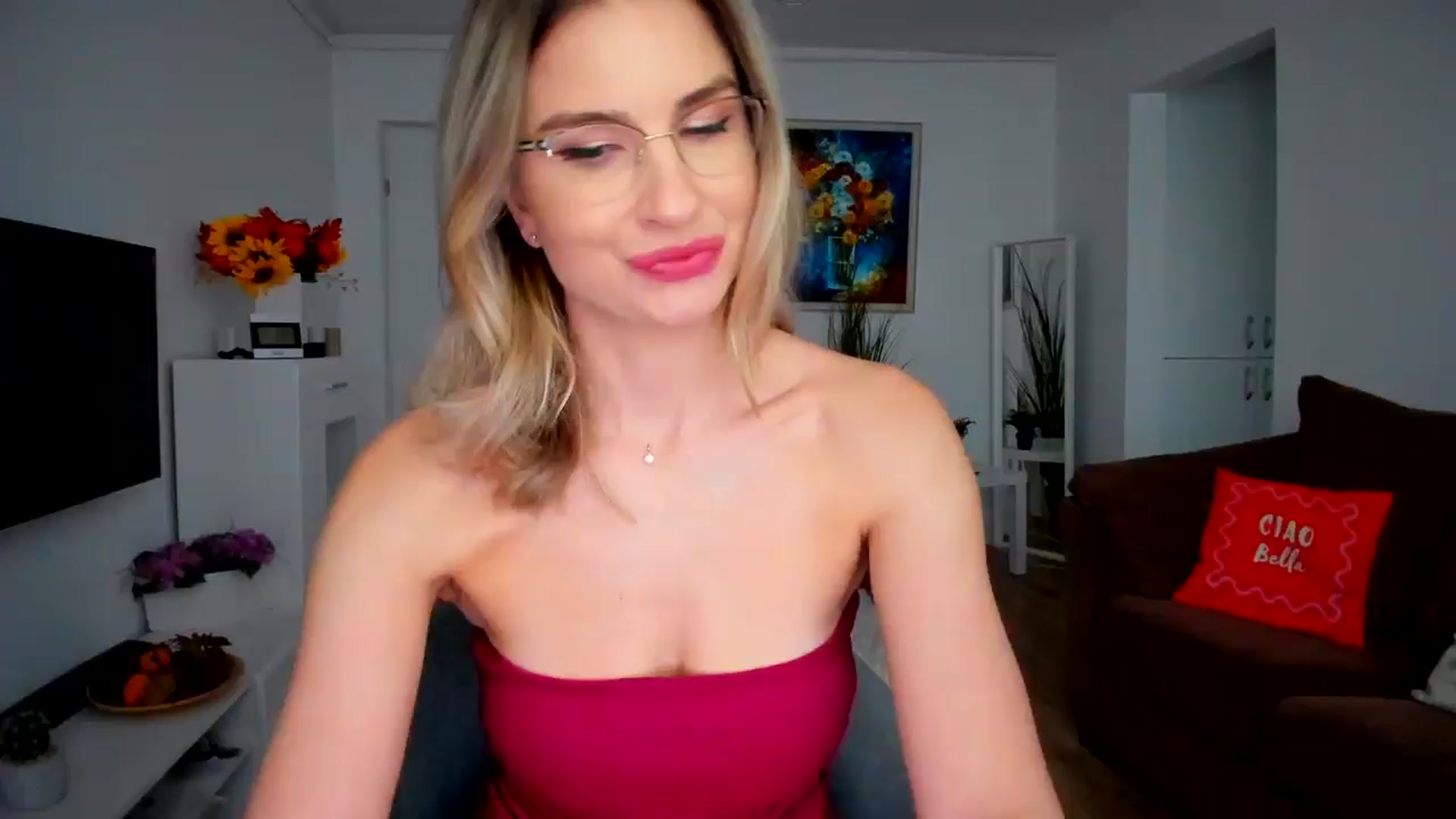 Gallery image thumbnail from AlyMiss's myfreecams stream on, 11/10/2025, 10:06 image 1 of 20