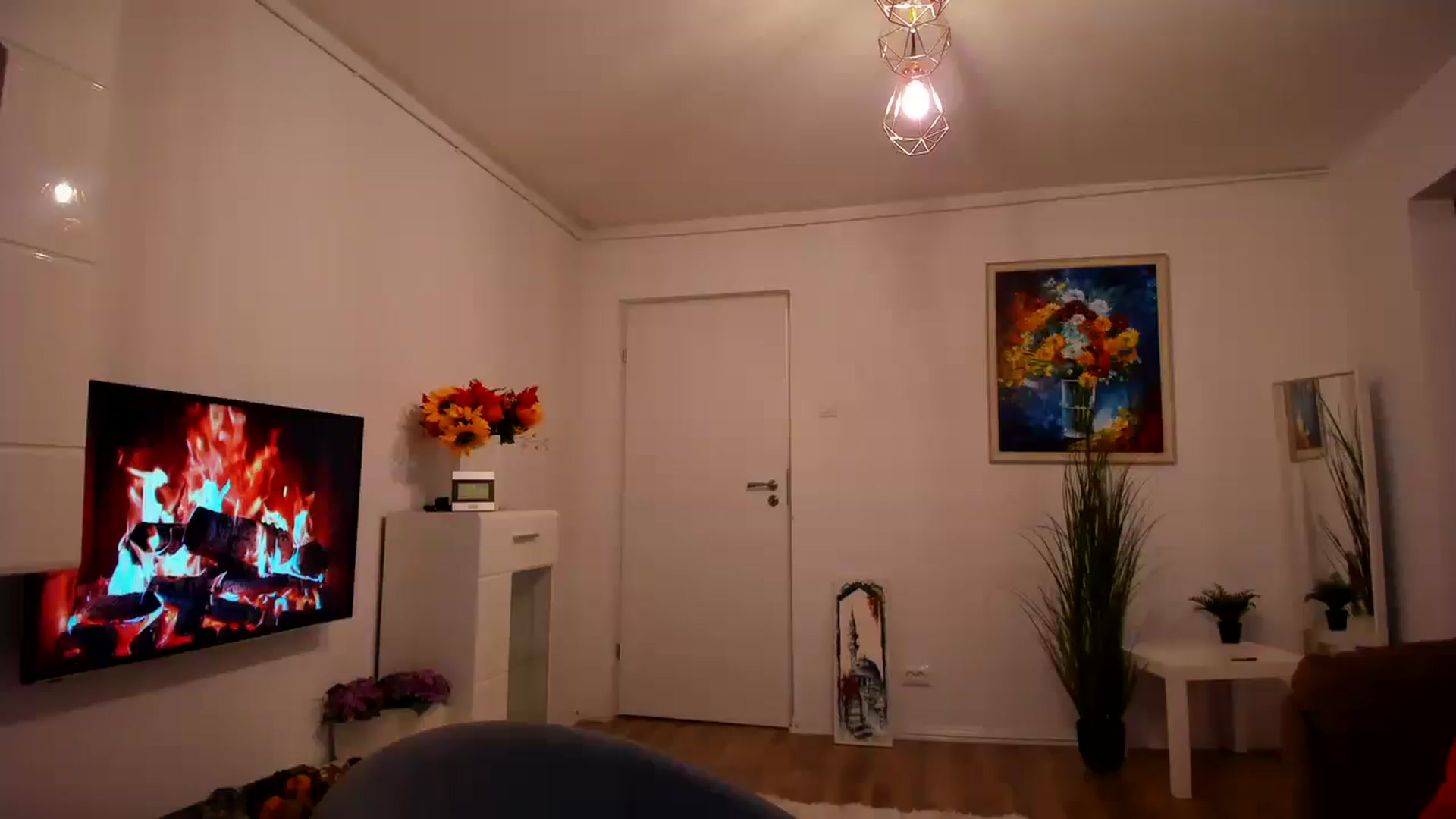 Gallery image thumbnail from AlyMiss's myfreecams stream on, 11/10/2025, 16:15 image 12 of 20