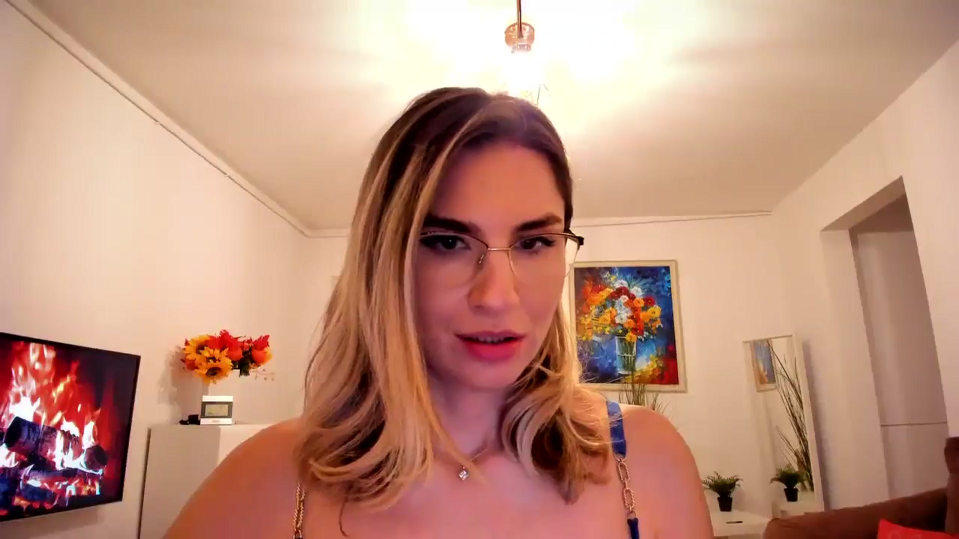 Gallery image thumbnail from AlyMiss's myfreecams stream on, 11/10/2025, 16:15 image 10 of 20