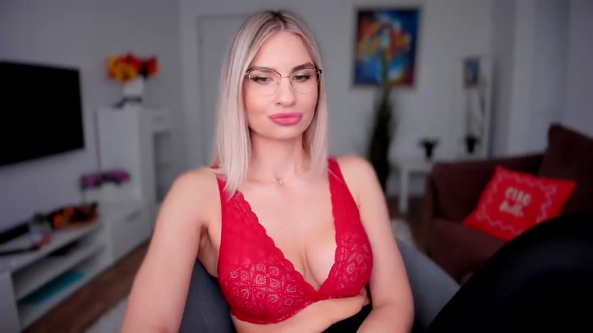 Gallery image thumbnail from AlyMiss's myfreecams stream on, 11/13/2025, 09:40 image 3 of 20