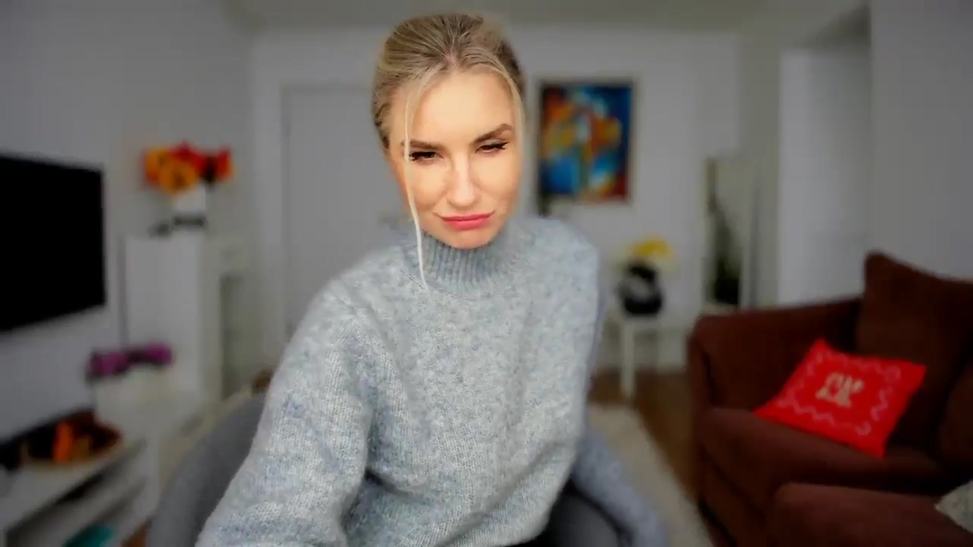 Gallery image thumbnail from AlyMiss's myfreecams stream on, 11/21/2025, 12:43 image 7 of 20