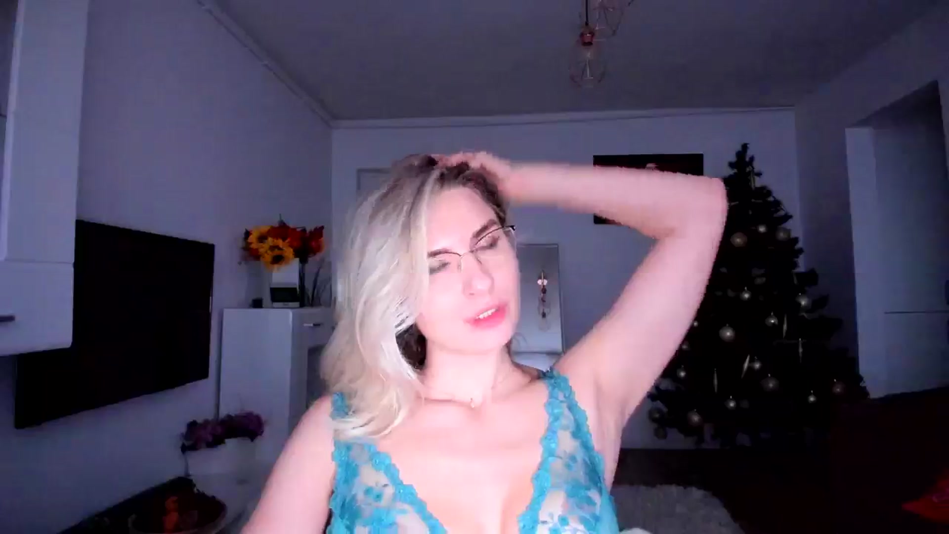 Gallery image thumbnail from AlyMiss's myfreecams stream on, 12/10/2025, 14:56 image 15 of 20