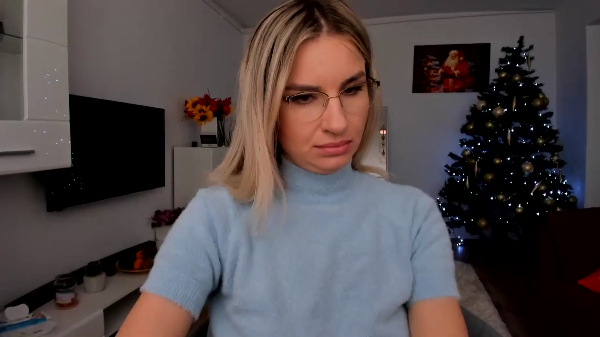 Gallery image thumbnail from AlyMiss's myfreecams stream on, 12/16/2025, 10:14 image 7 of 20
