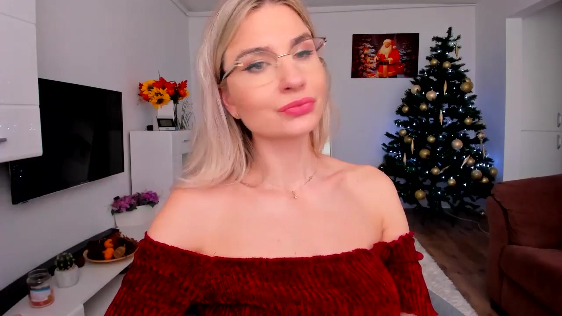 Gallery image thumbnail from AlyMiss's myfreecams stream on, 12/18/2025, 09:00 image 19 of 20