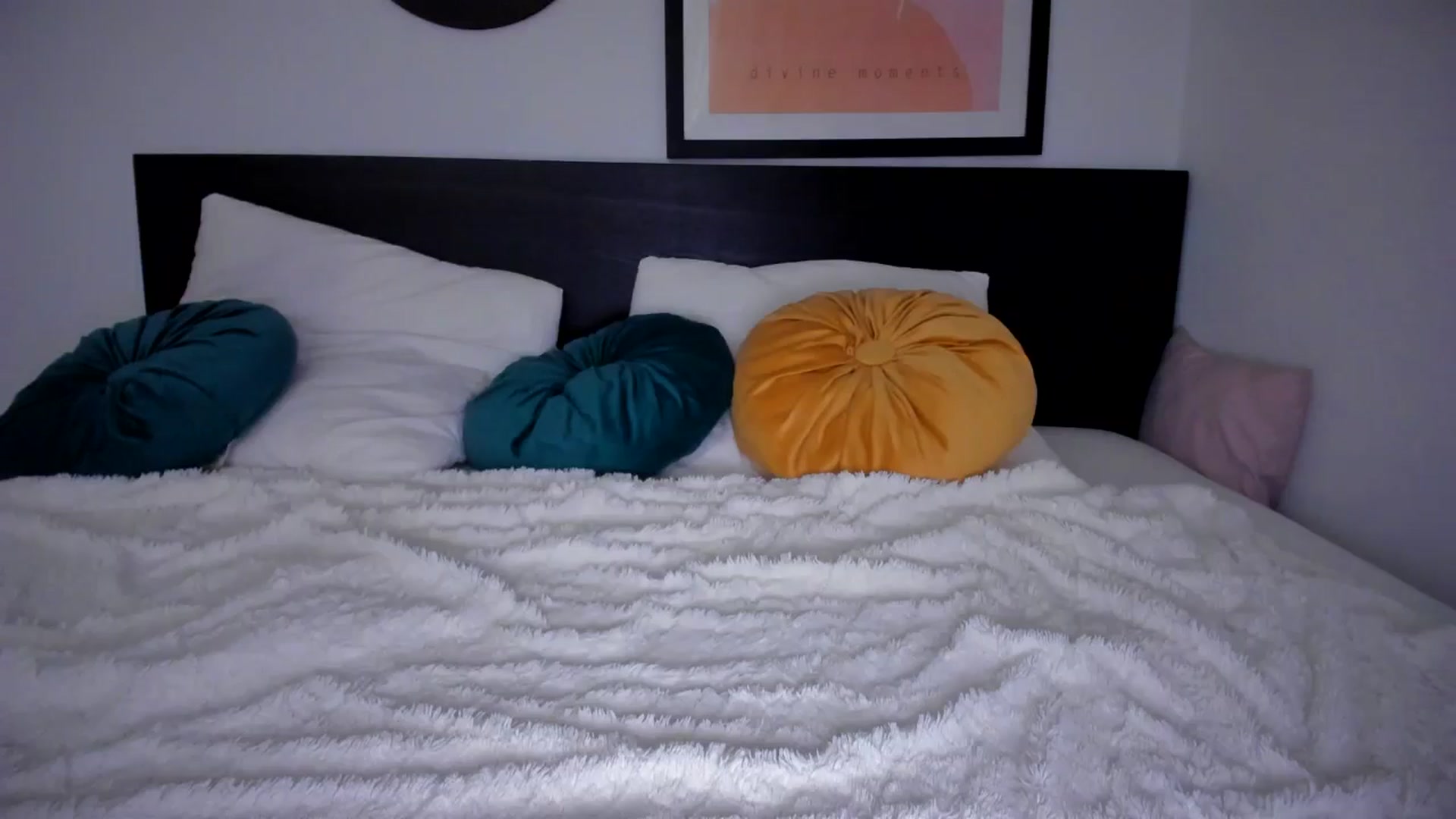 Gallery image thumbnail from AlyMiss's myfreecams stream on, 01/05/2026, 13:43 image 17 of 20