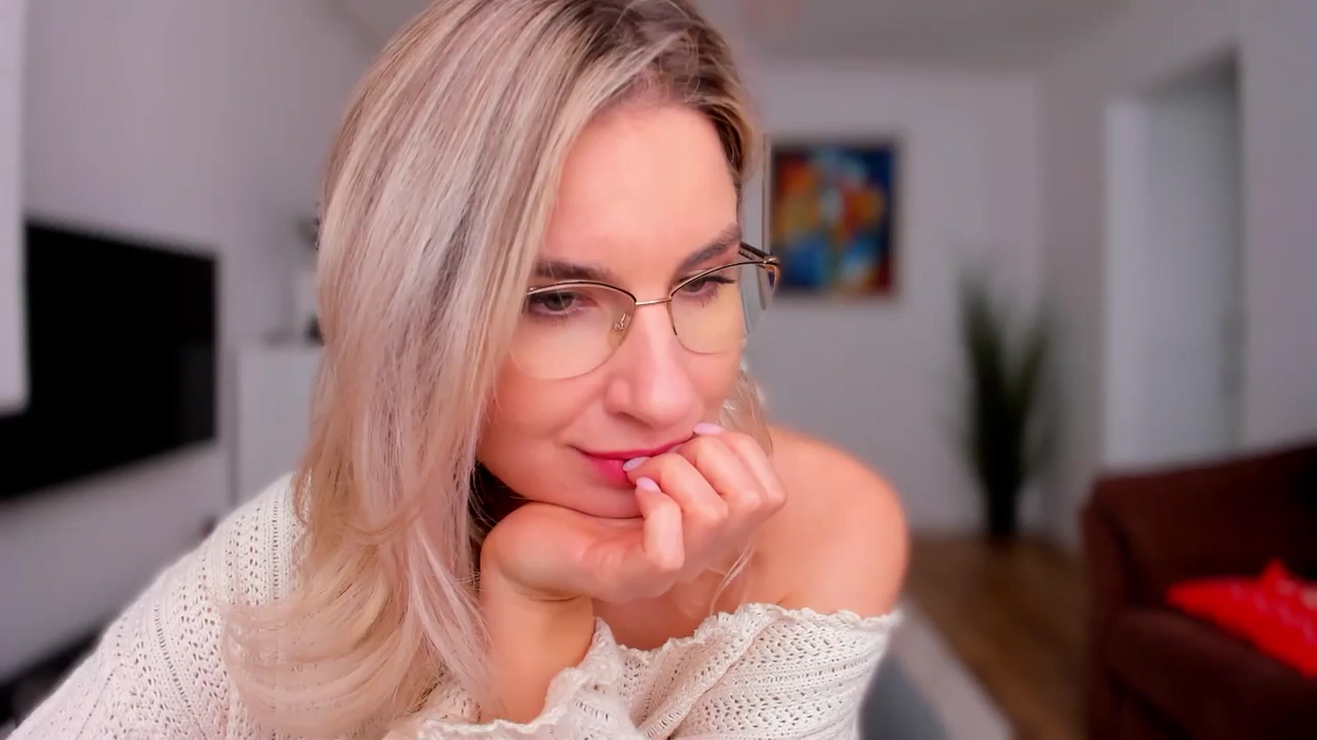 Gallery image thumbnail from AlyMiss's myfreecams stream on, 01/13/2026, 10:51 image 1 of 20