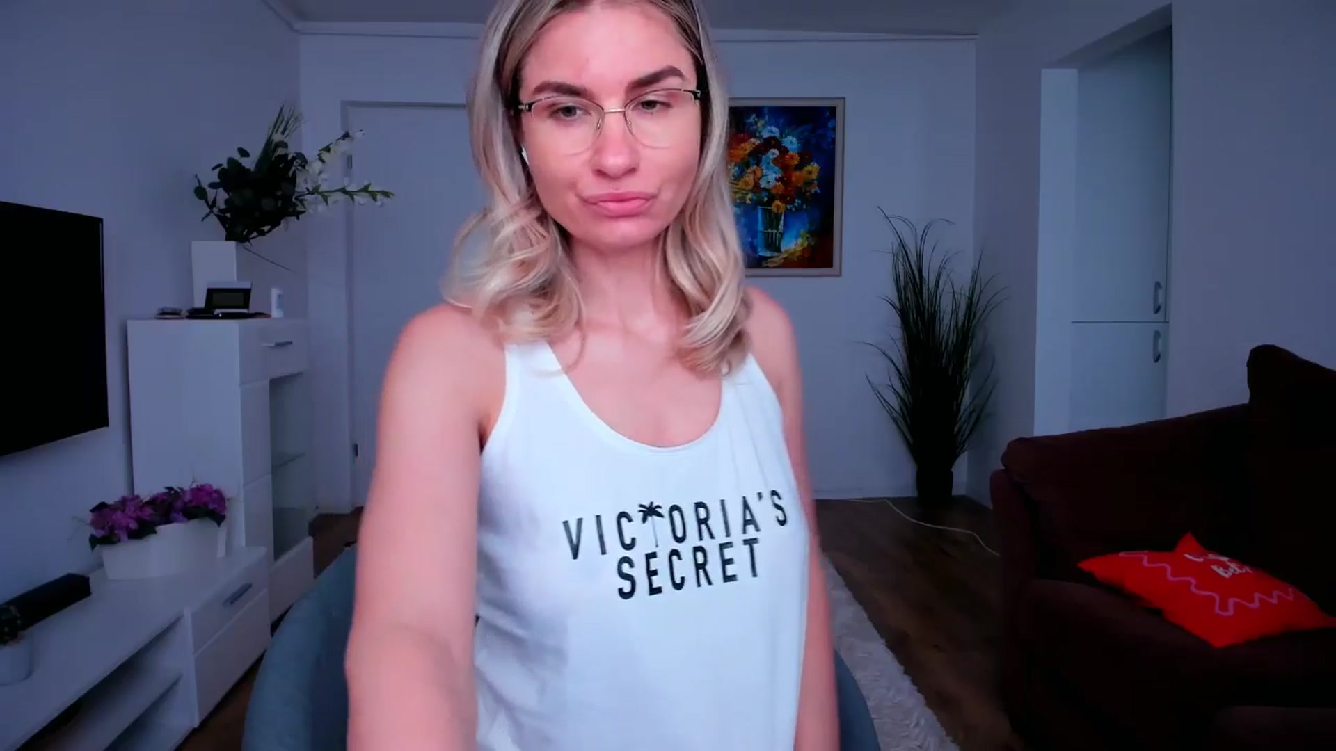 Gallery image thumbnail from AlyMiss's myfreecams stream on, 01/15/2026, 14:11 image 3 of 20