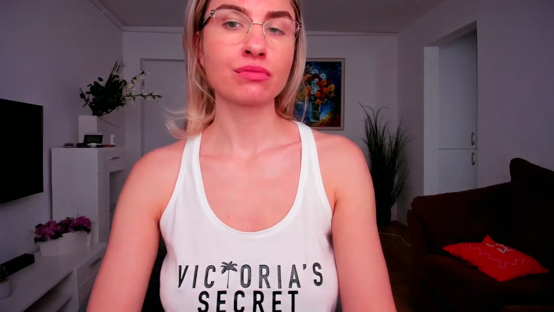 Gallery image thumbnail from AlyMiss's myfreecams stream on, 01/15/2026, 14:11 image 10 of 20