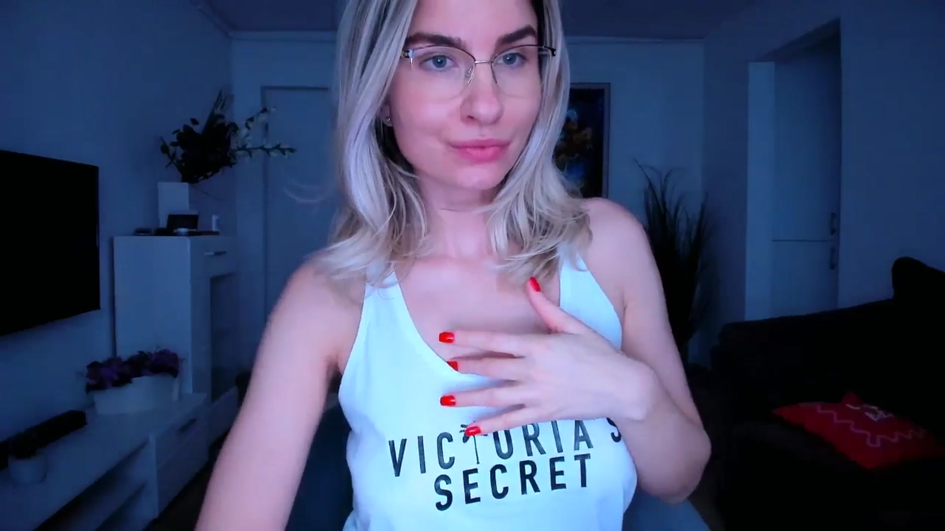 Gallery image thumbnail from AlyMiss's myfreecams stream on, 01/15/2026, 15:17 image 2 of 20