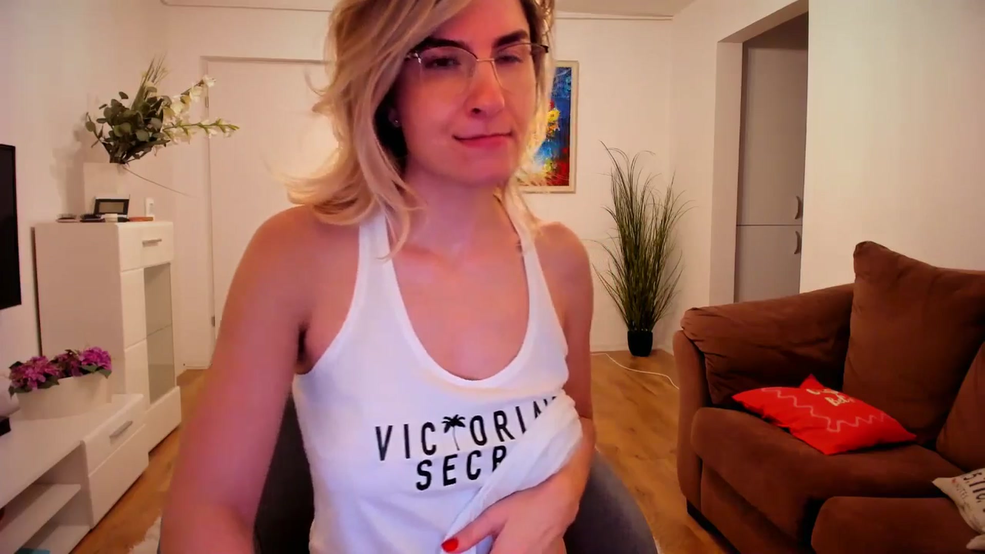 Gallery image thumbnail from AlyMiss's myfreecams stream on, 01/15/2026, 15:50 image 20 of 20