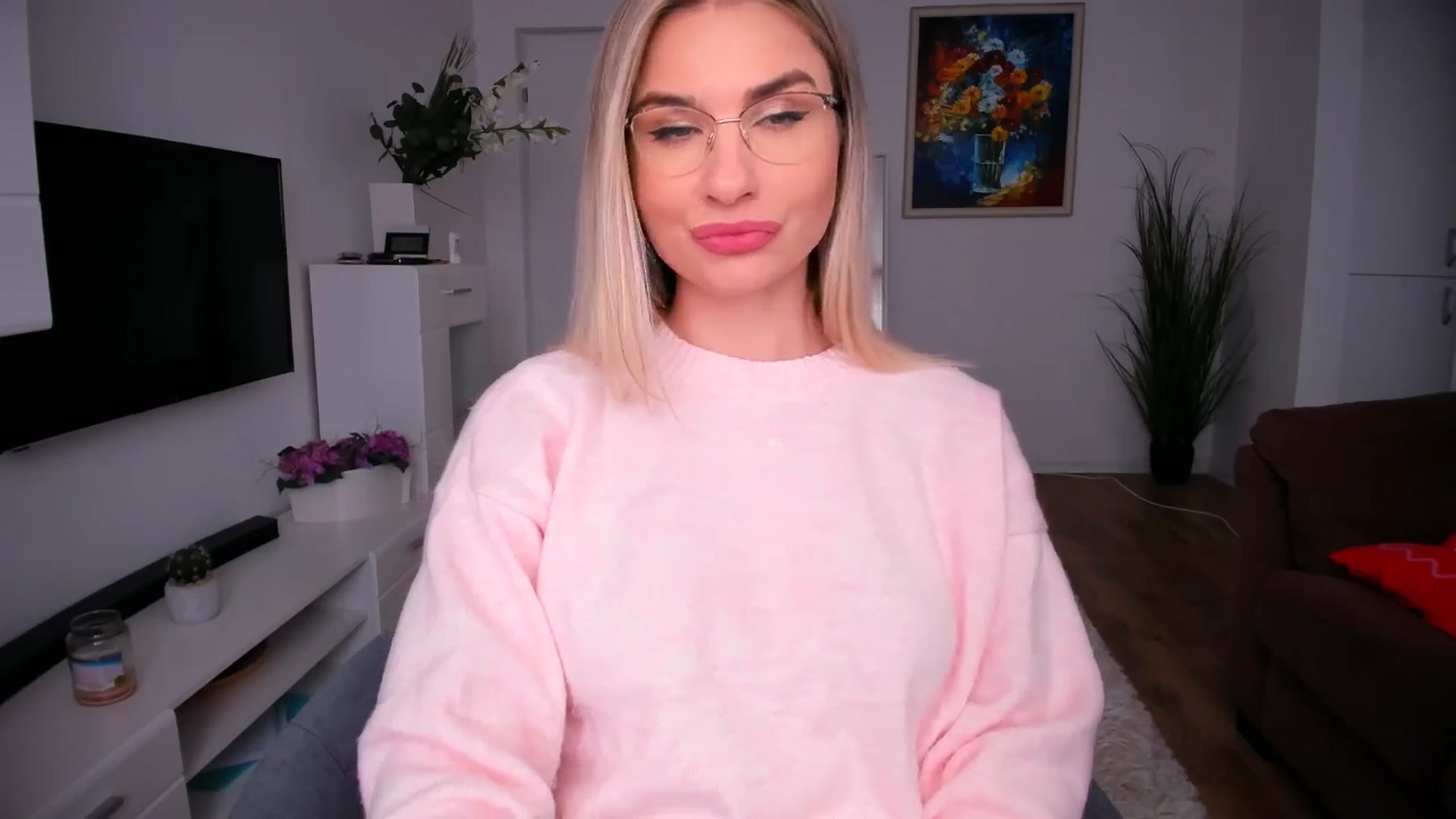 Gallery image thumbnail from AlyMiss's myfreecams stream on, 01/16/2026, 09:53 image 15 of 20