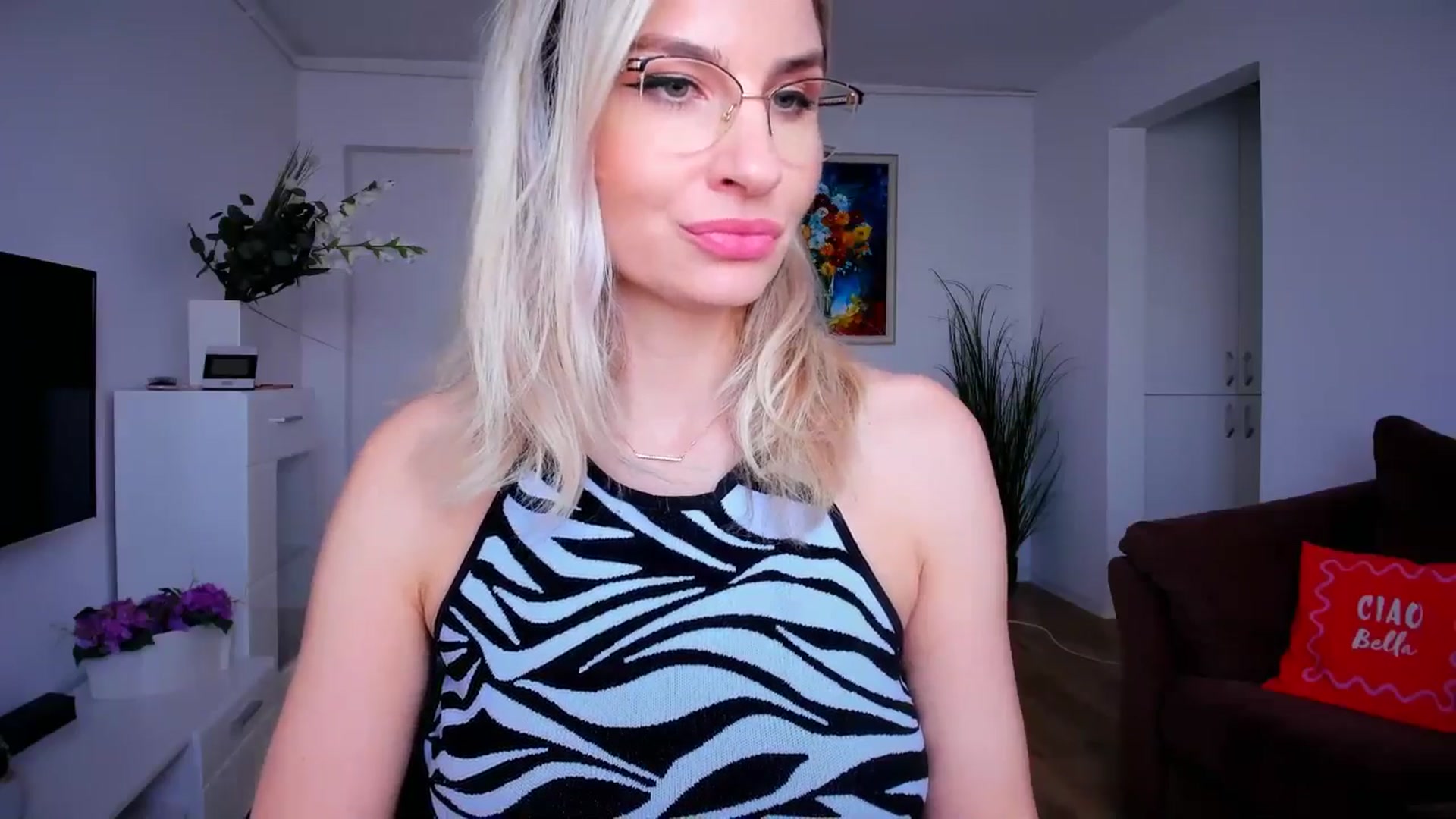 Gallery image thumbnail from AlyMiss's myfreecams stream on, 01/20/2026, 09:58 image 20 of 20