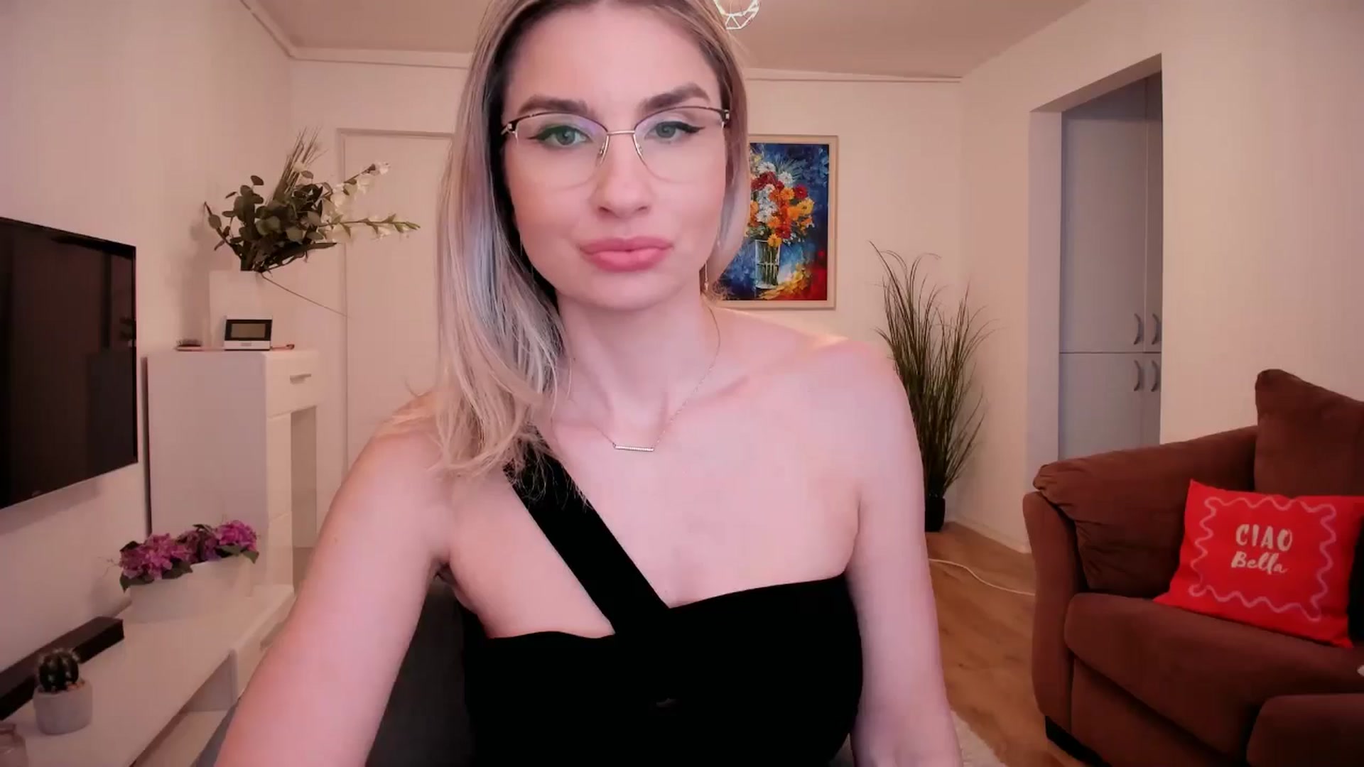 Gallery image thumbnail from AlyMiss's myfreecams stream on, 01/22/2026, 13:26 image 5 of 20