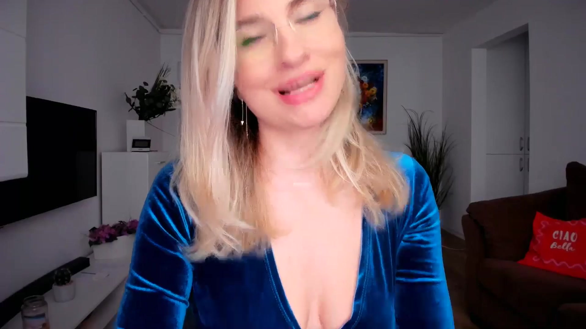 Gallery image thumbnail from AlyMiss's myfreecams stream on, 01/30/2026, 11:21 image 19 of 20