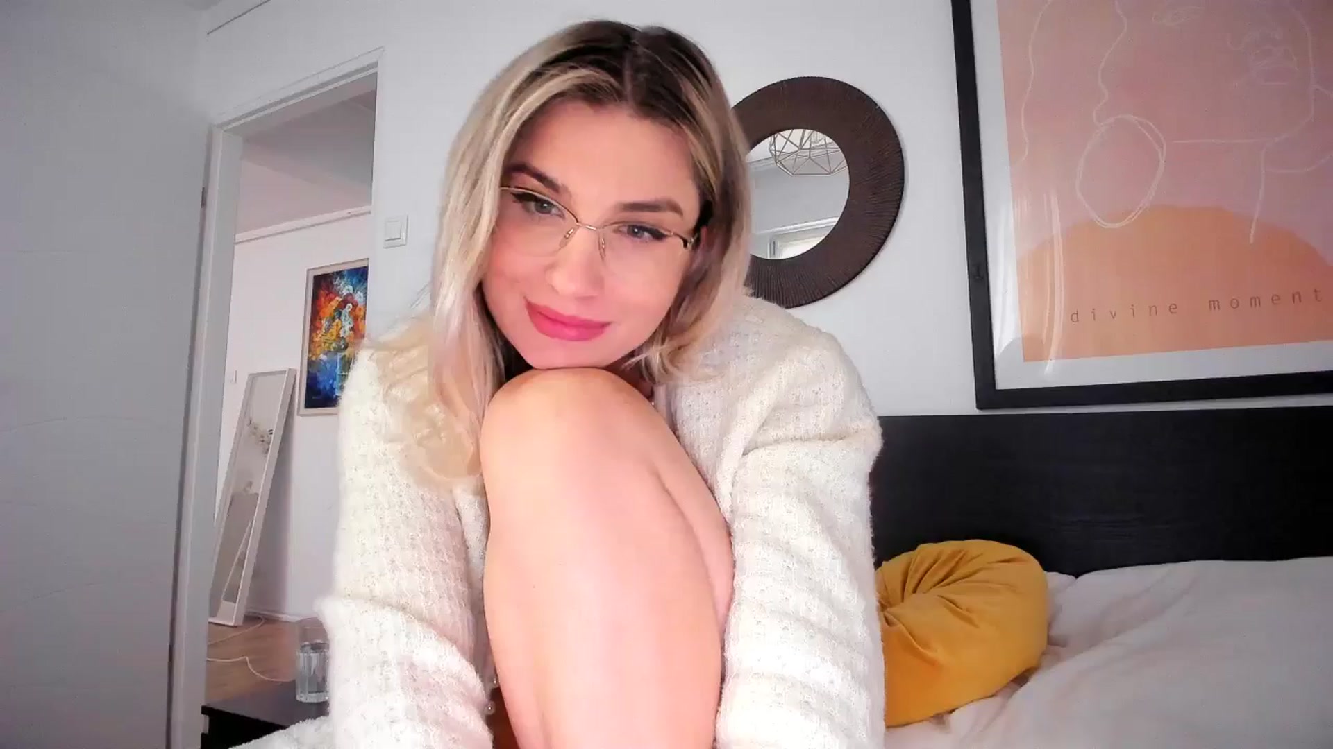 Gallery image thumbnail from AlyMiss's myfreecams stream on, 01/31/2026, 15:10 image 1 of 20