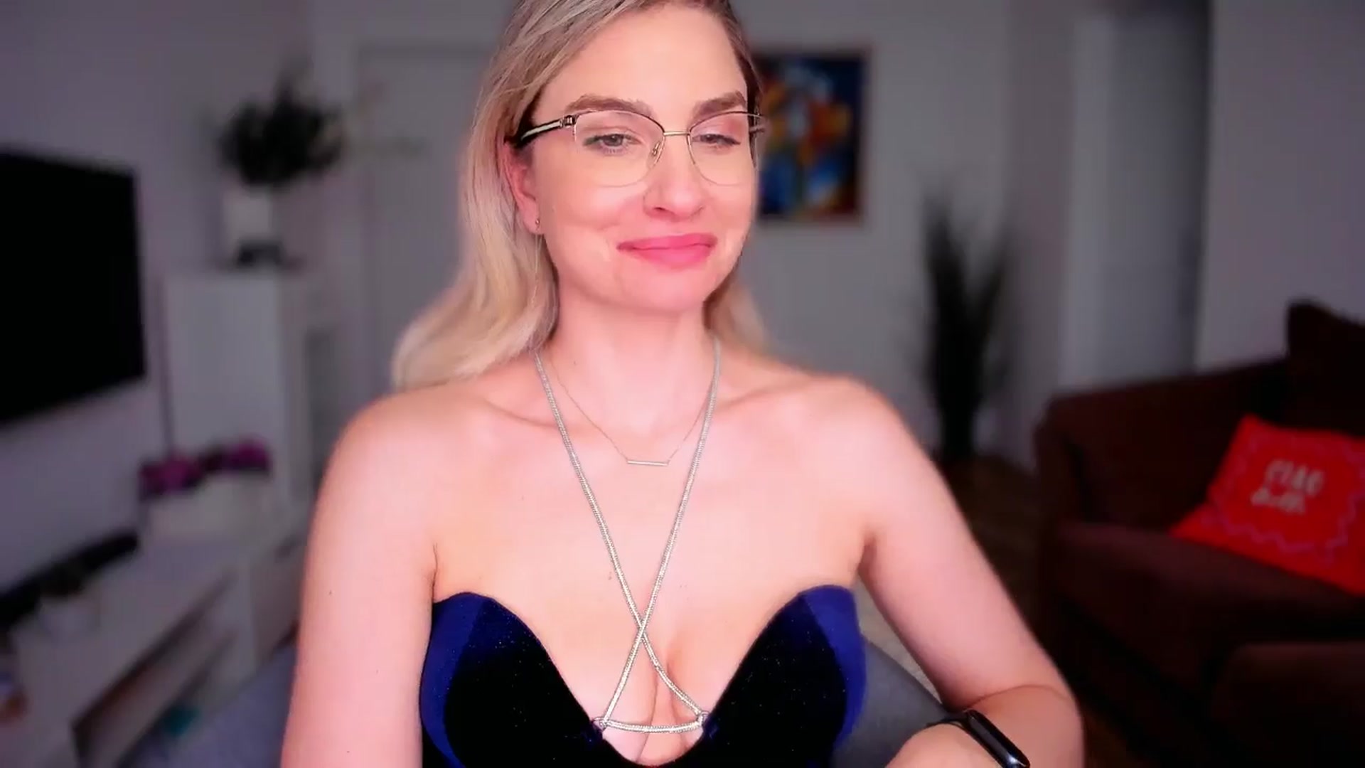Gallery image thumbnail from AlyMiss's myfreecams stream on, 02/05/2026, 14:11 image 14 of 20