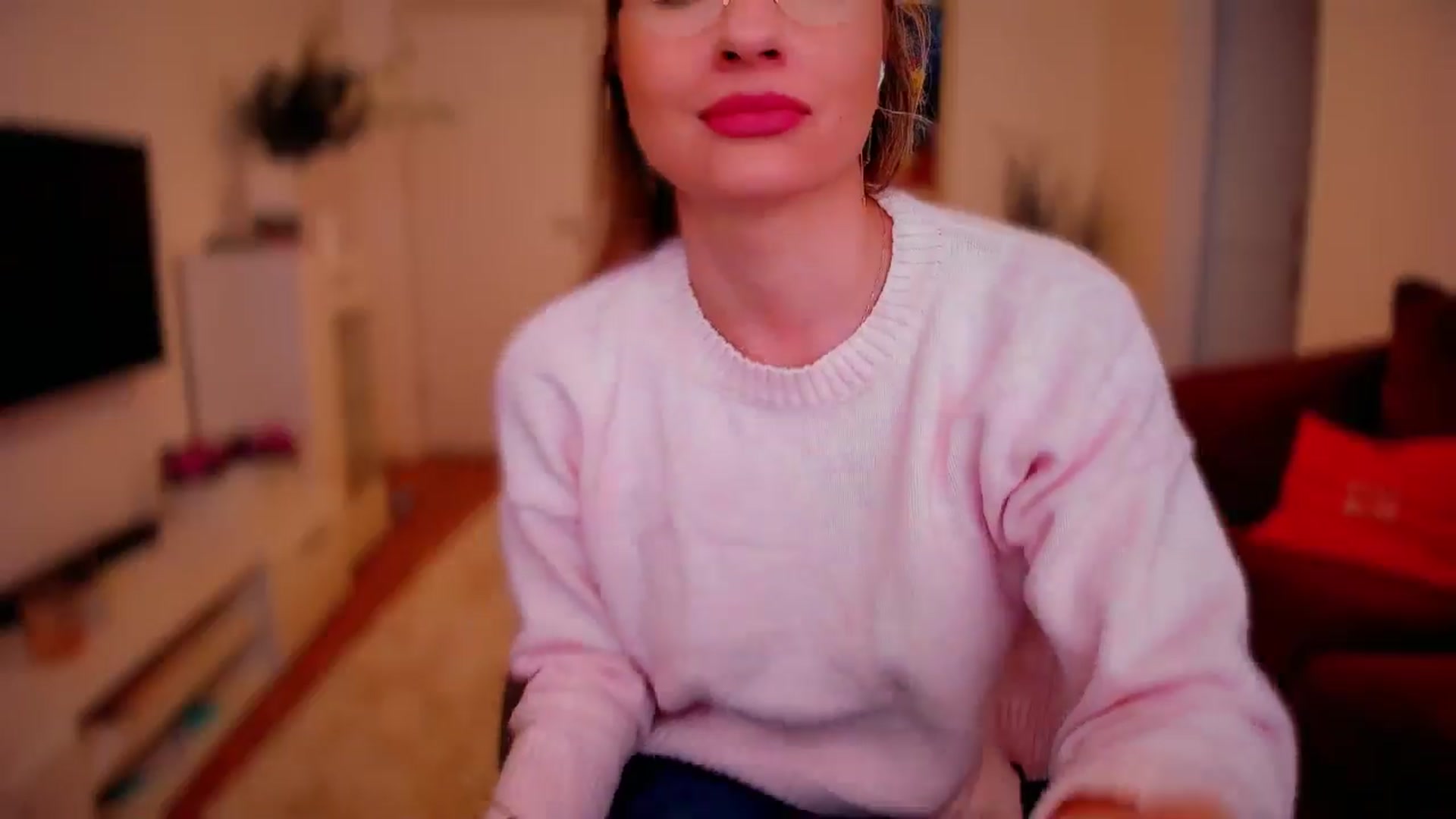 Gallery image thumbnail from AlyMiss's myfreecams stream on, 02/12/2026, 12:11 image 17 of 20