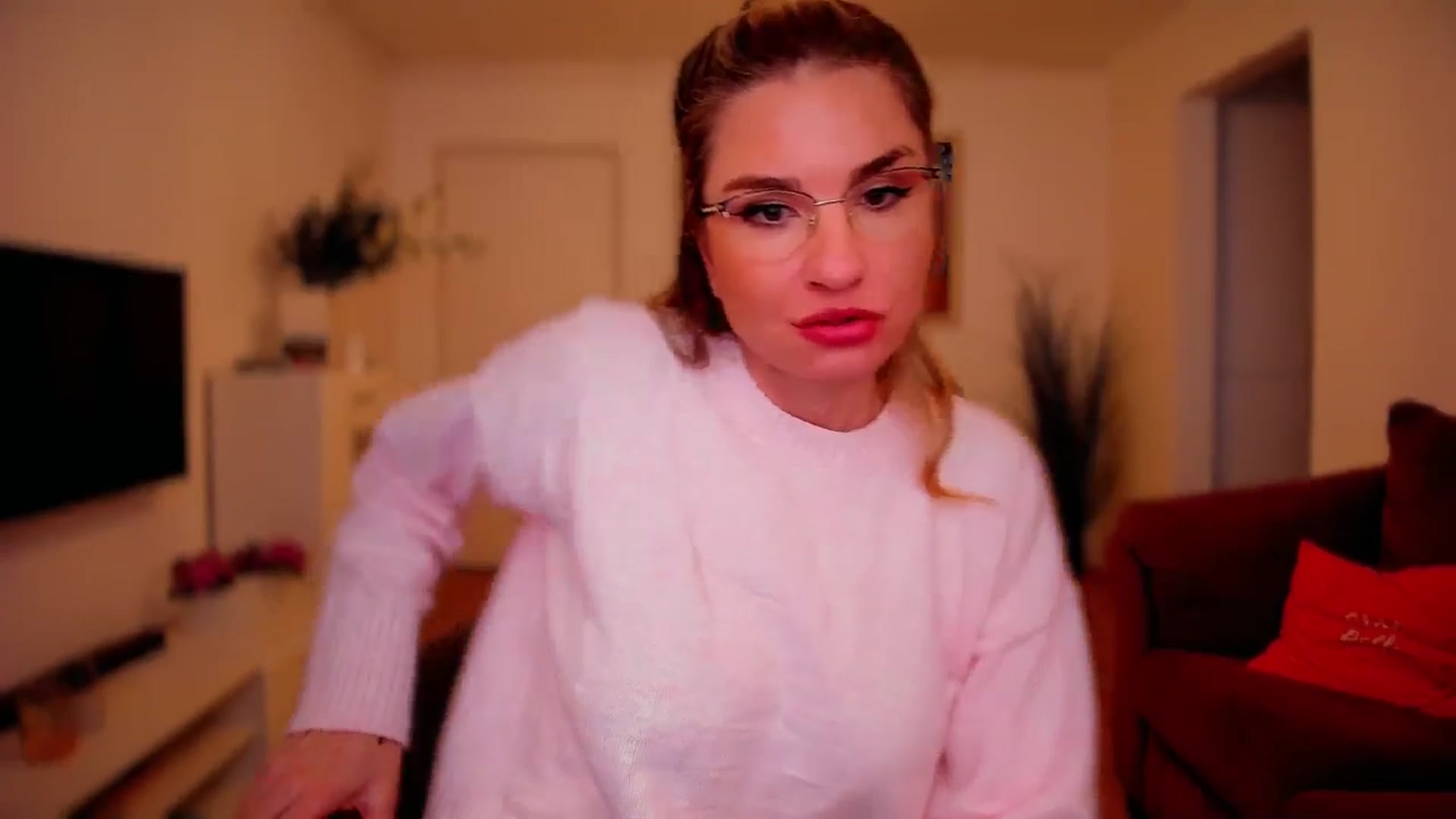 Gallery image thumbnail from AlyMiss's myfreecams stream on, 02/12/2026, 13:09 image 3 of 20