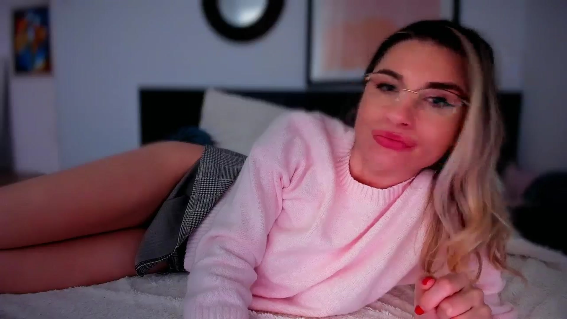 Gallery image thumbnail from AlyMiss's myfreecams stream on, 02/12/2026, 14:42 image 15 of 20