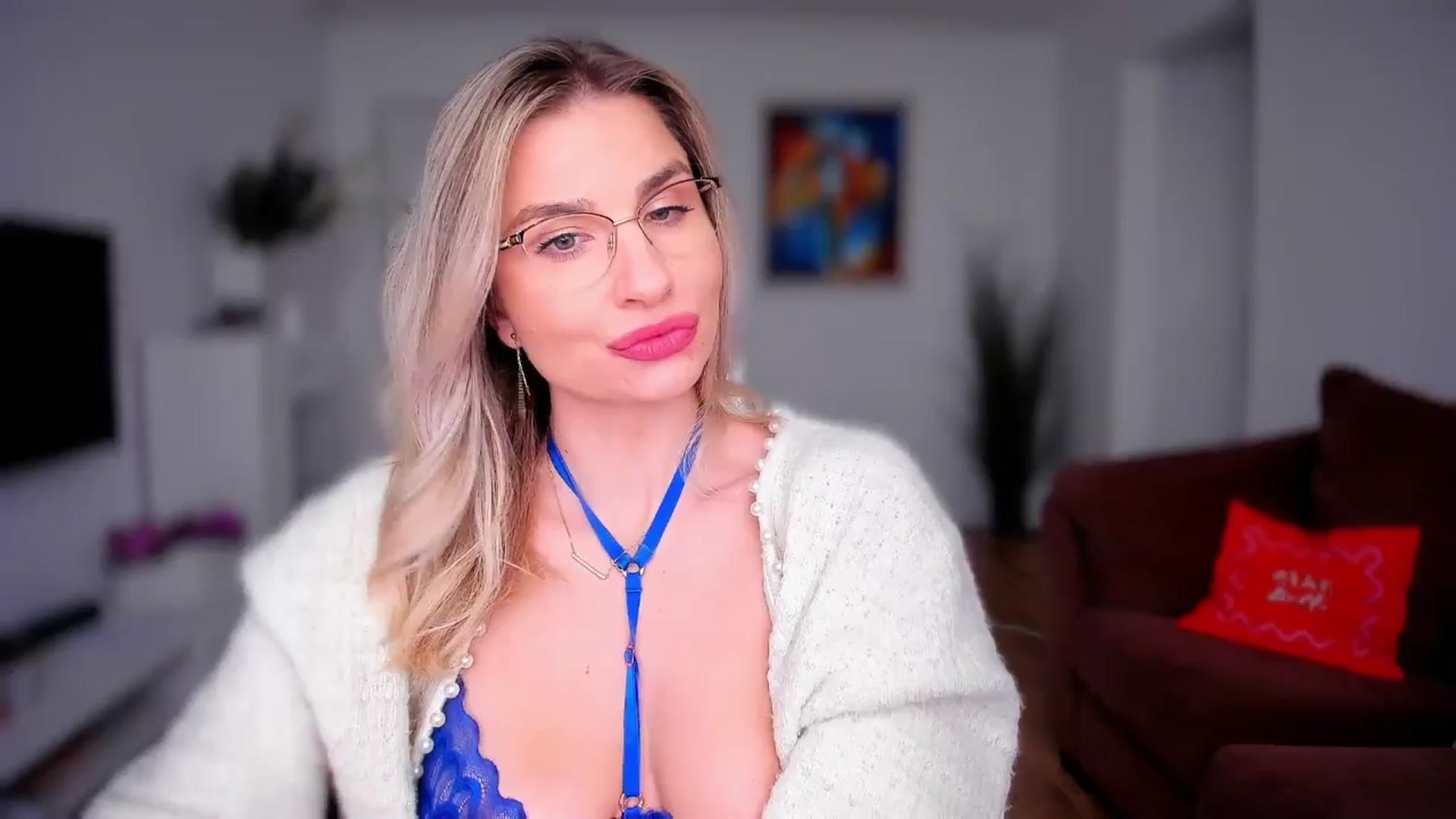 Gallery image thumbnail from AlyMiss's myfreecams stream on, 02/13/2026, 11:59 image 4 of 20