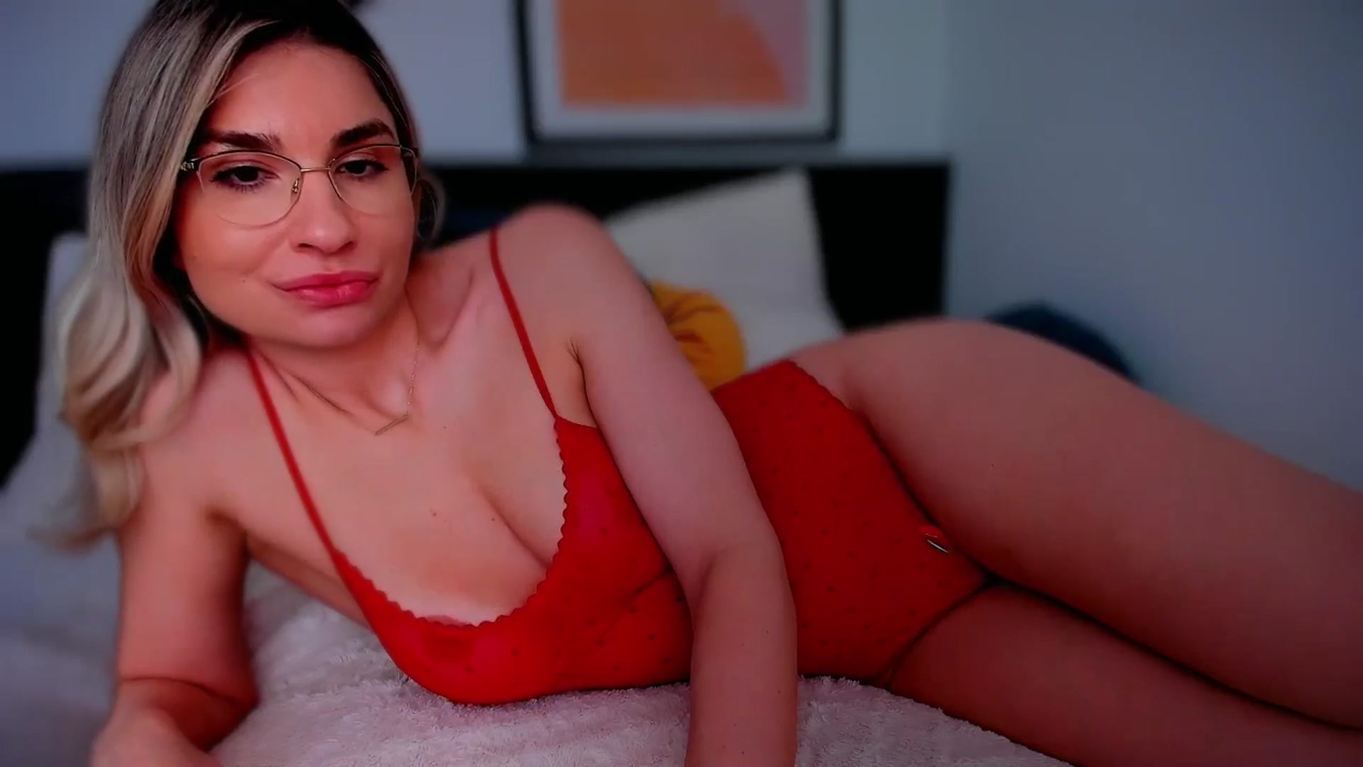 Gallery image thumbnail from AlyMiss's myfreecams stream on, 02/24/2026, 14:40 image 19 of 20