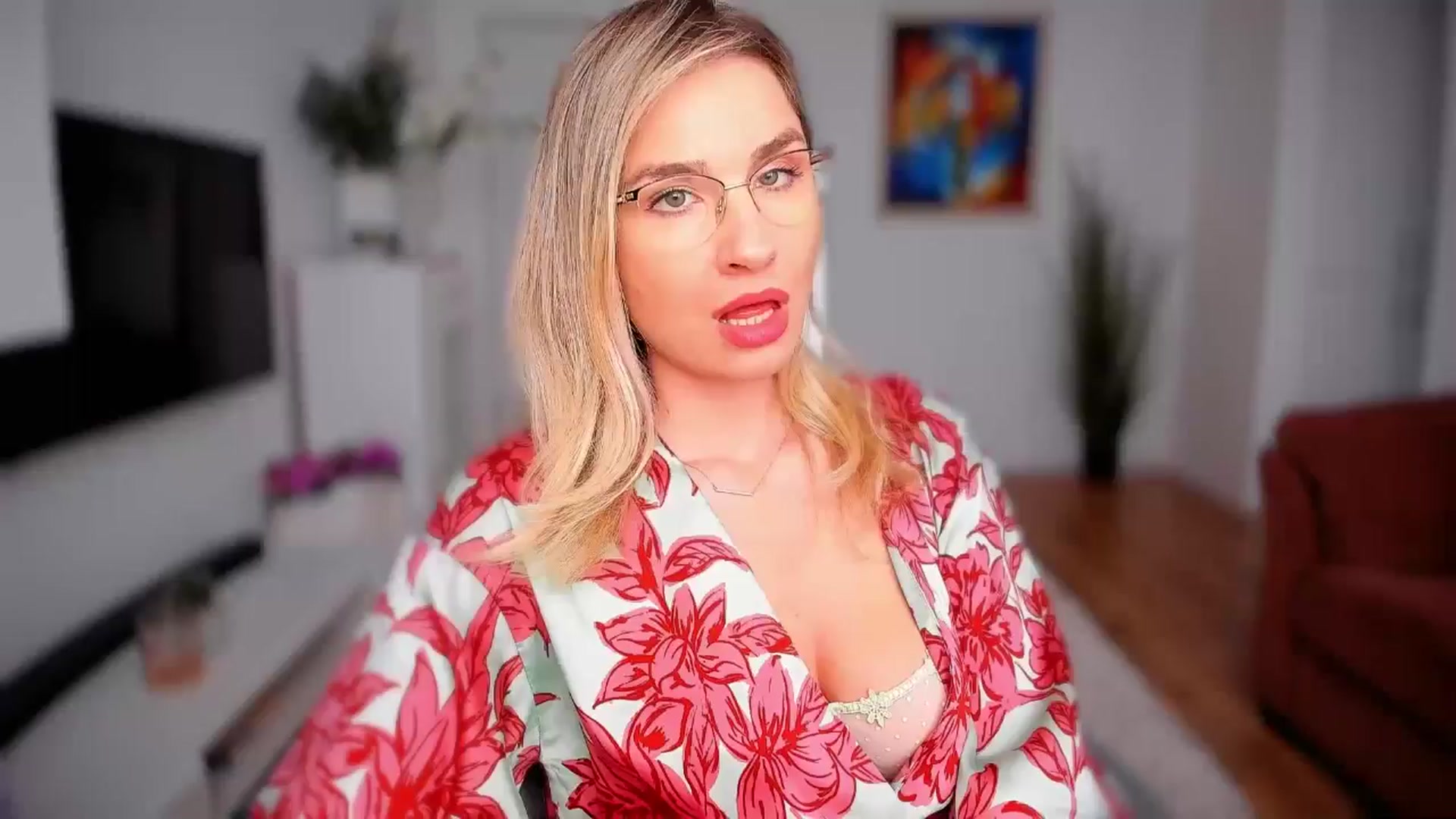 Gallery image thumbnail from AlyMiss's myfreecams stream on, 03/03/2026, 13:20 image 9 of 20