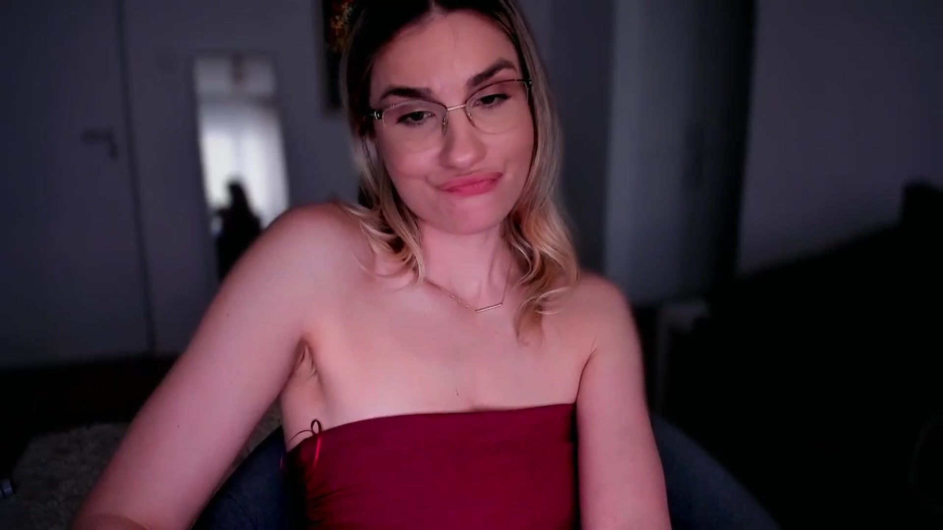 Gallery image thumbnail from AlyMiss's myfreecams stream on, 03/04/2026, 16:03 image 18 of 20